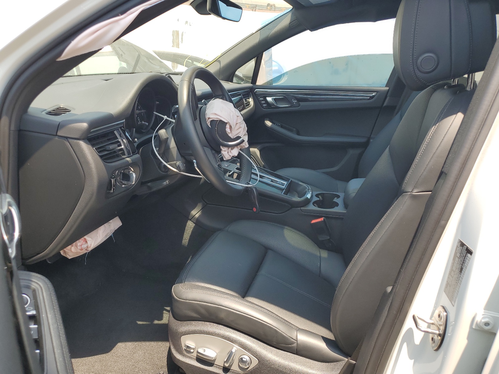 WP1AA2A53PLB20387 2023 Porsche Macan Base