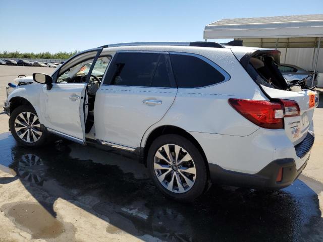  SUBARU OUTBACK 2019 White
