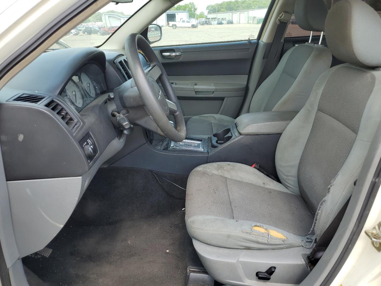 2005 Chrysler 300 VIN: 2C3JA43R75H594886 Lot: 62757584