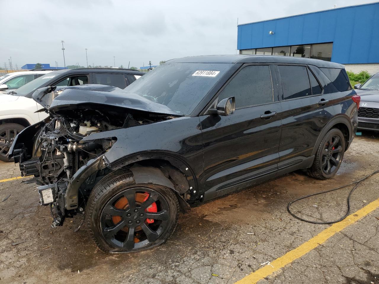 2022 Ford Explorer - Image 1