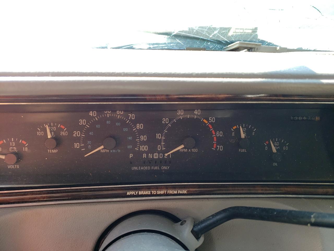 1992 Buick Roadmaster Limited VIN: 1G4BT5377NR453911 Lot: 62952954