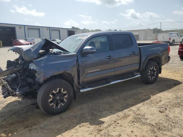 Pickups TOYOTA TACOMA 2016 Szary