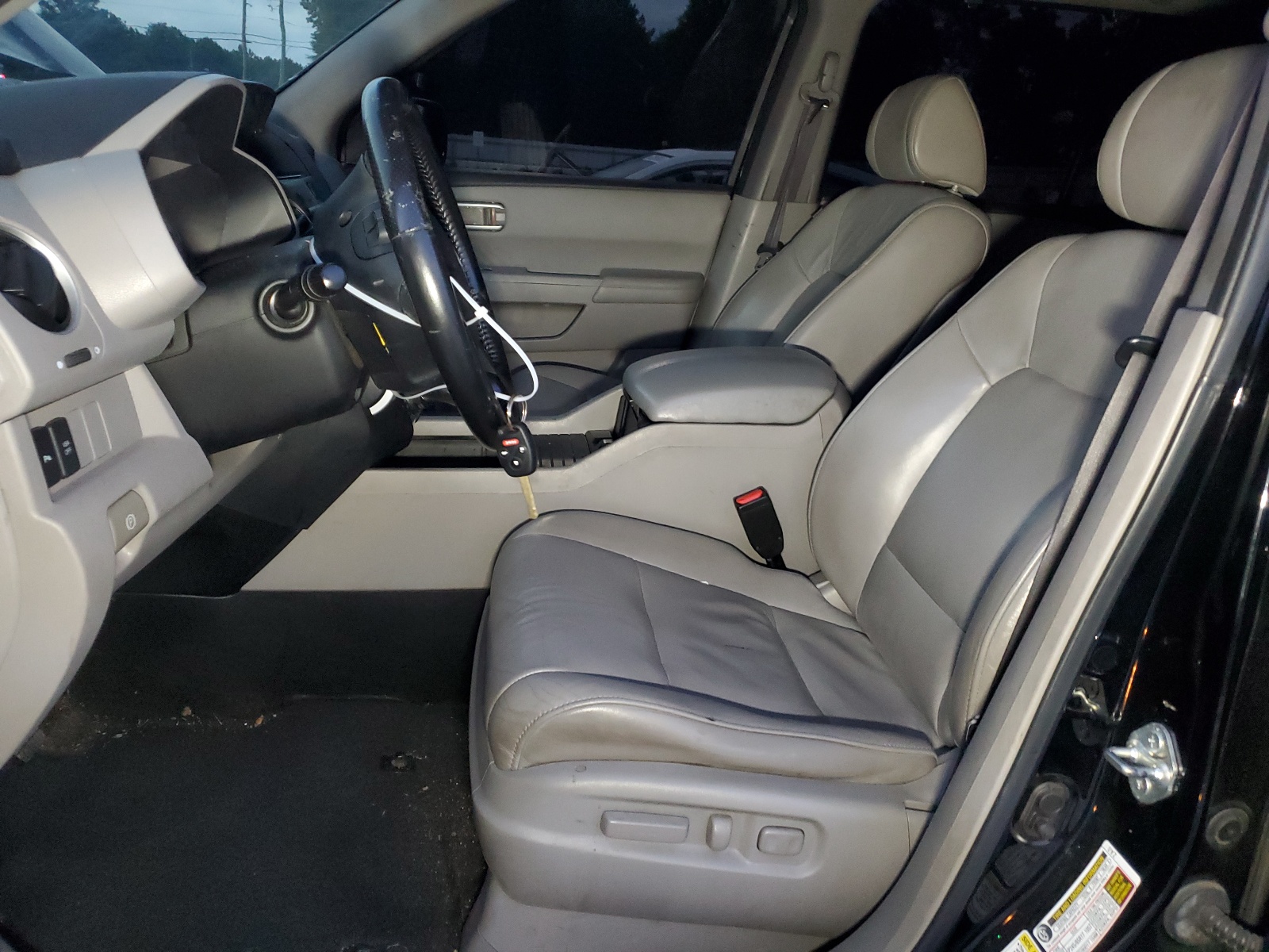 5FNYF4H97BB038955 2011 Honda Pilot Touring