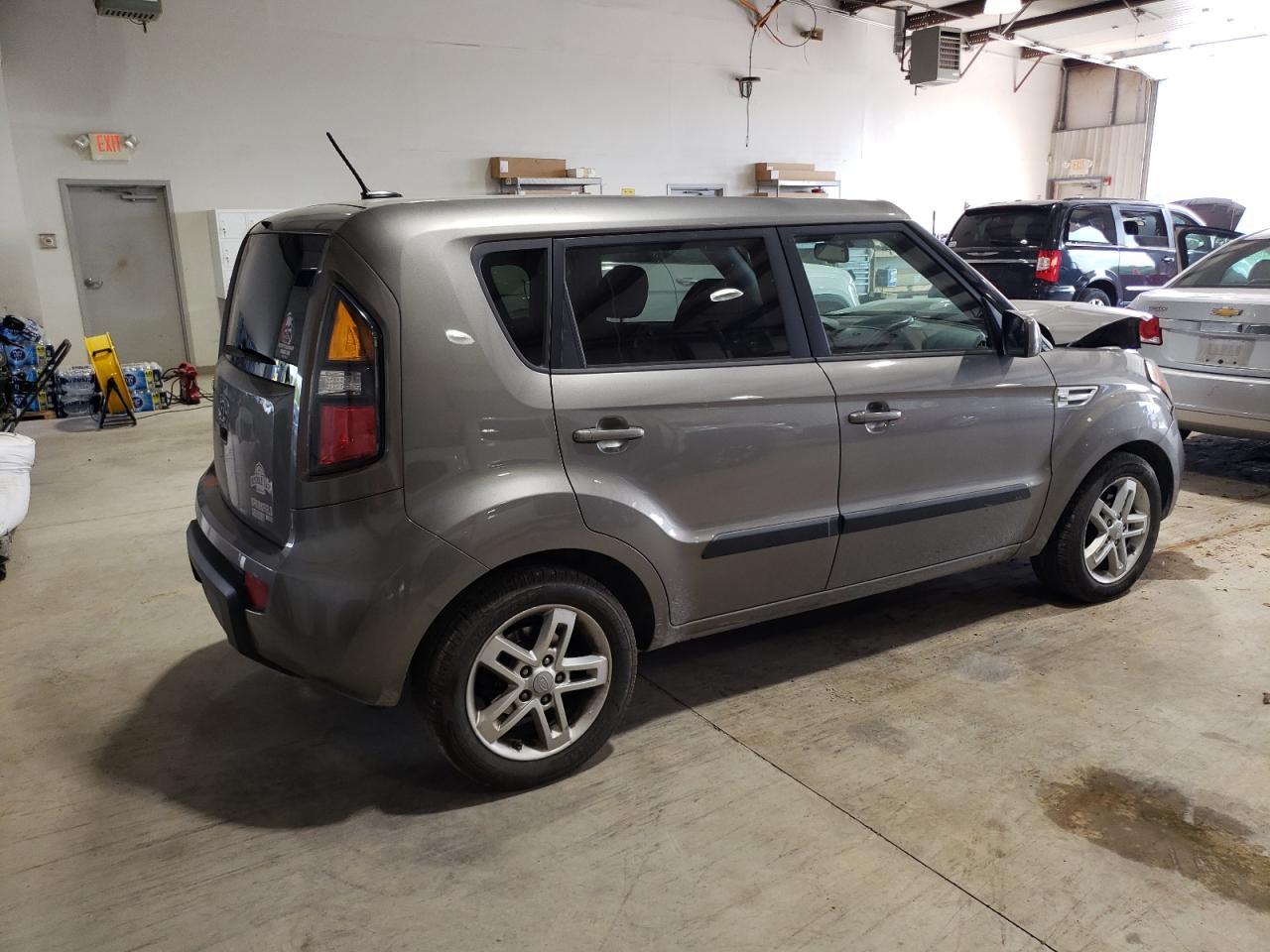 2011 Kia Soul + VIN: KNDJT2A2XB7197633 Lot: 62064124