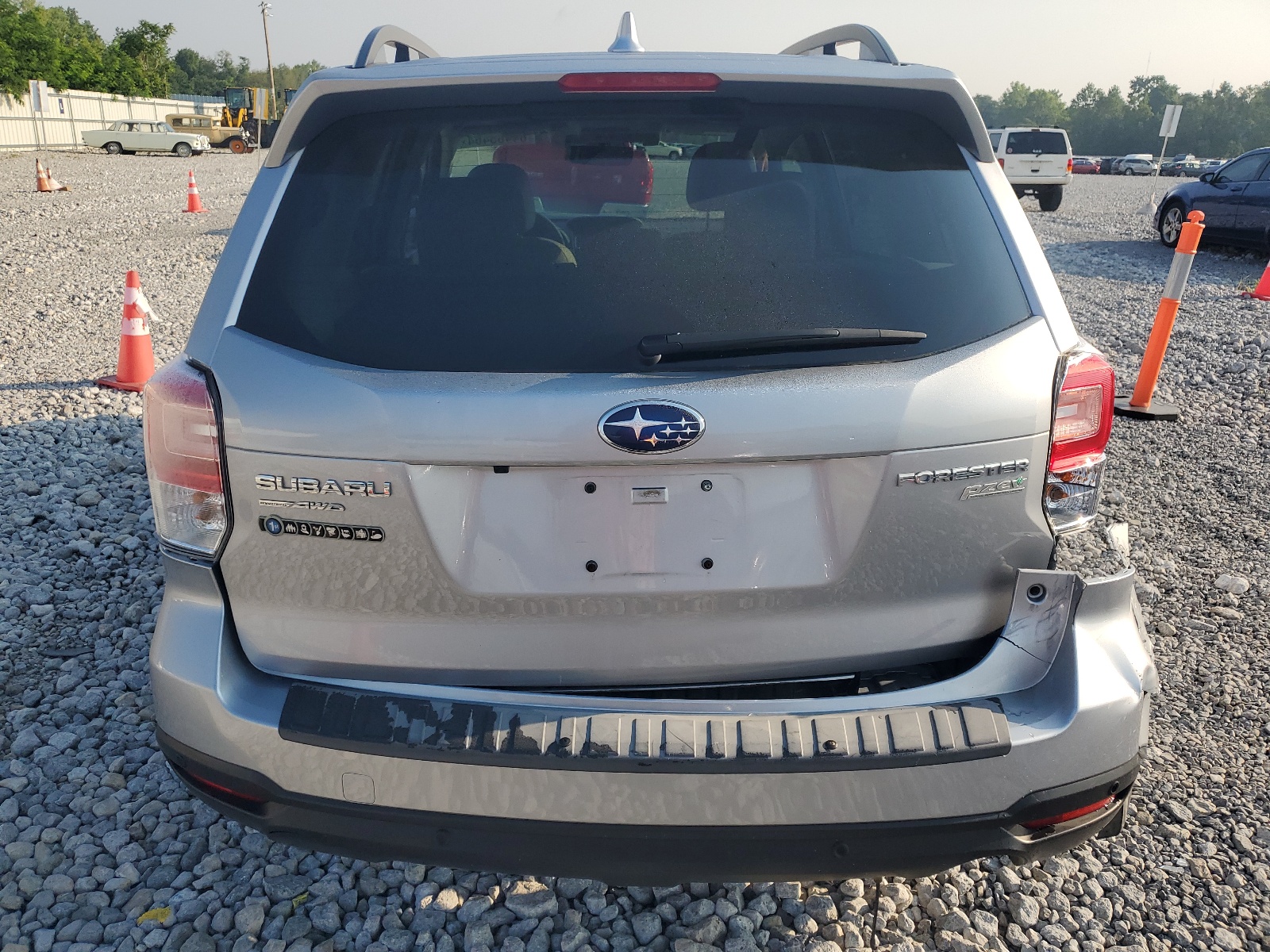 JF2SJARC5HH586783 2017 Subaru Forester 2.5I Limited