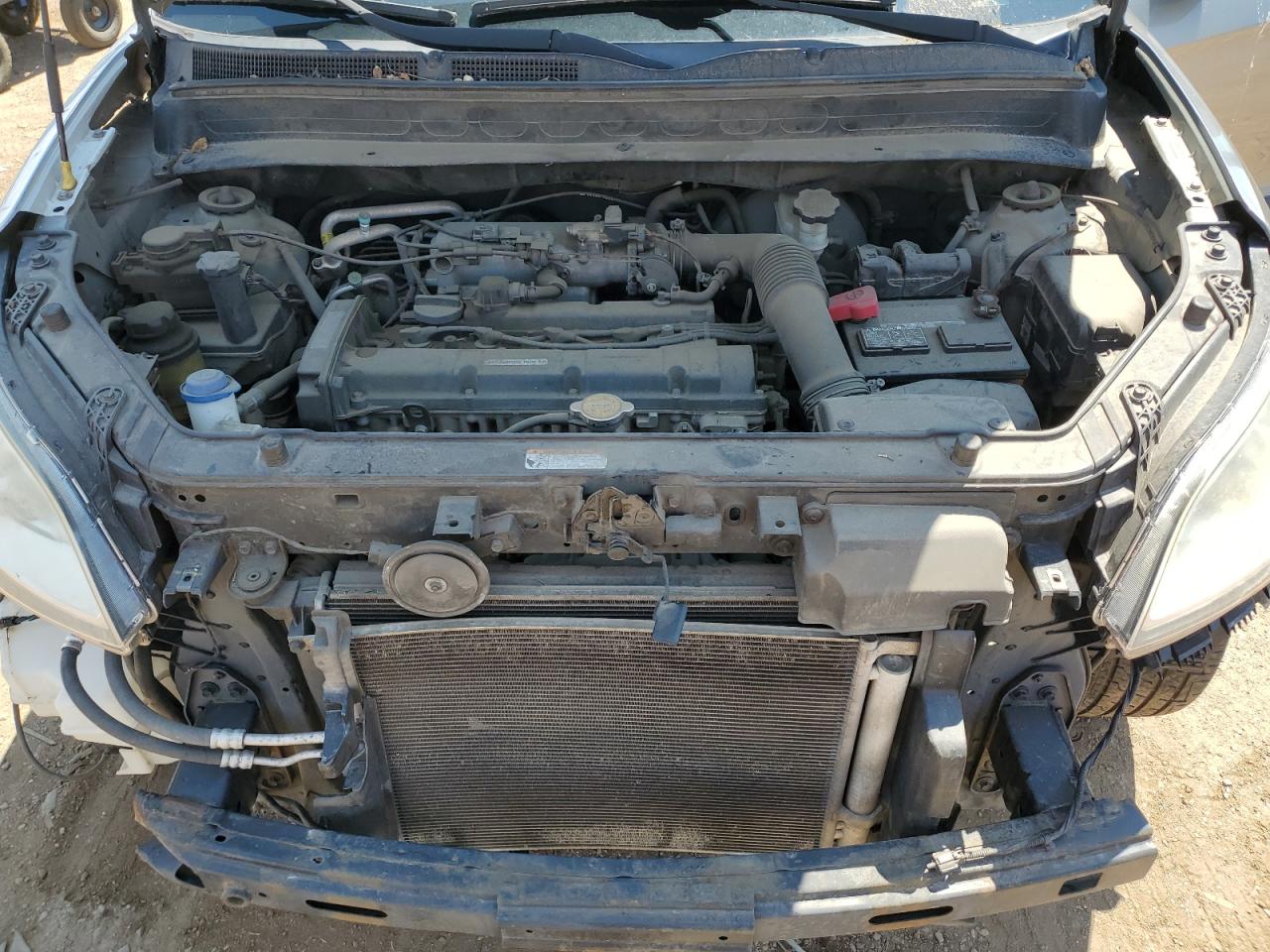 2011 Kia Soul + VIN: KNDJT2A20B7315950 Lot: 63067704