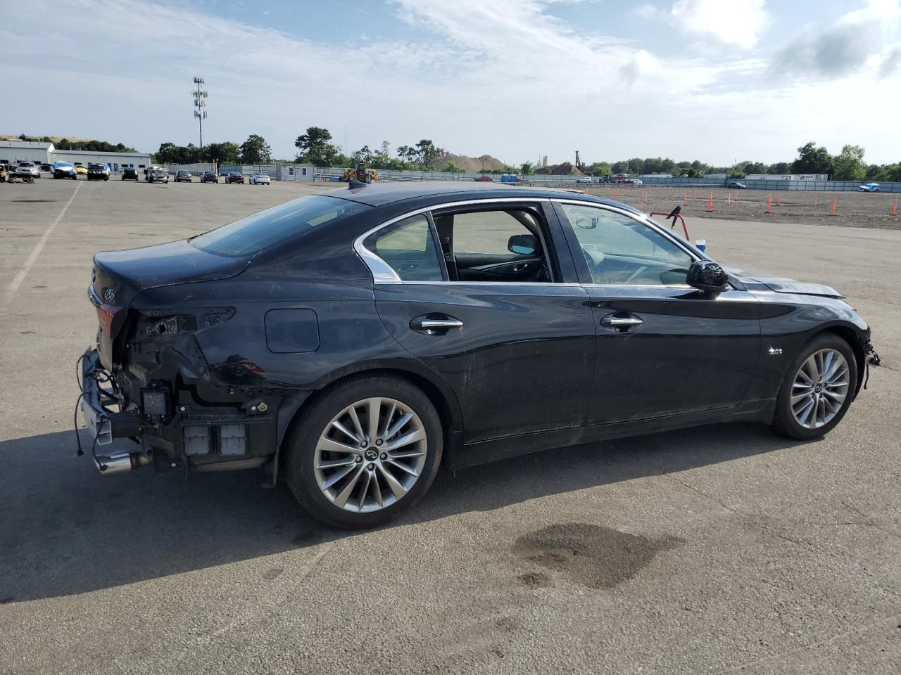 JN1EV7ARXLM254229 Infiniti Q50 PURE 3