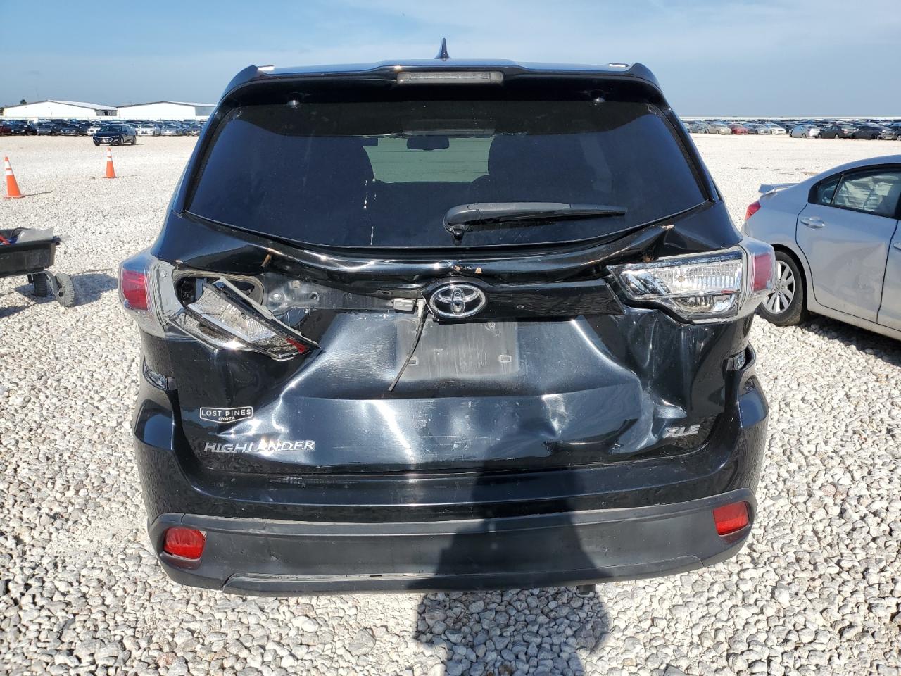 2015 Toyota Highlander Xle VIN: 5TDKKRFH6FS054915 Lot: 63605354