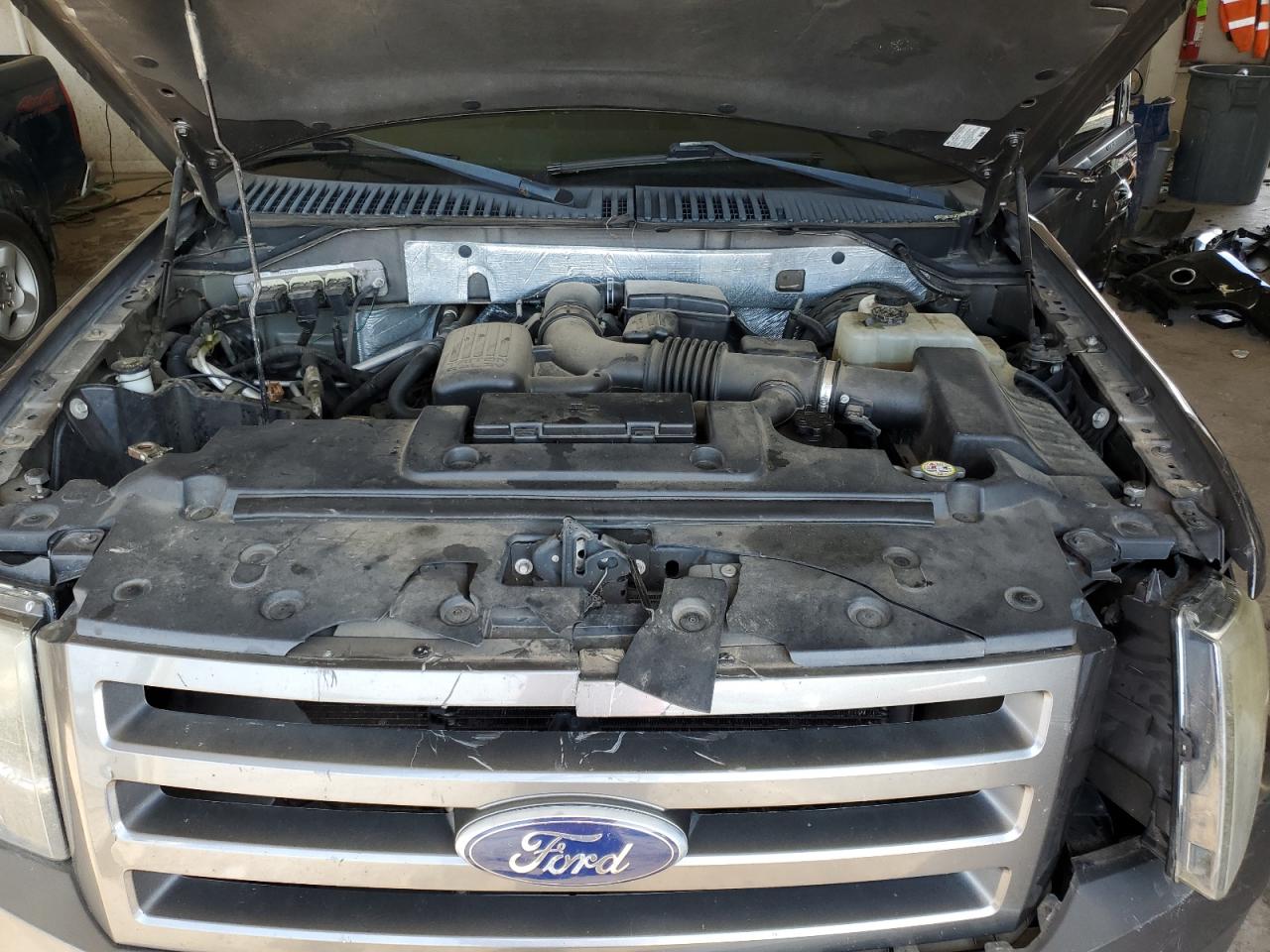 2010 Ford Expedition Limited VIN: 1FMJU1K5XAEA76042 Lot: 61554004