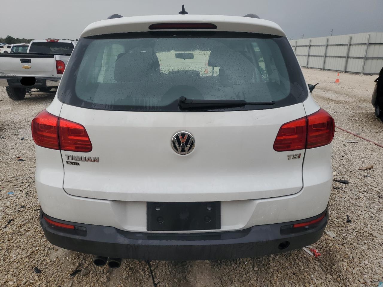 2017 Volkswagen Tiguan S VIN: WVGAV7AX7HK044888 Lot: 72413714