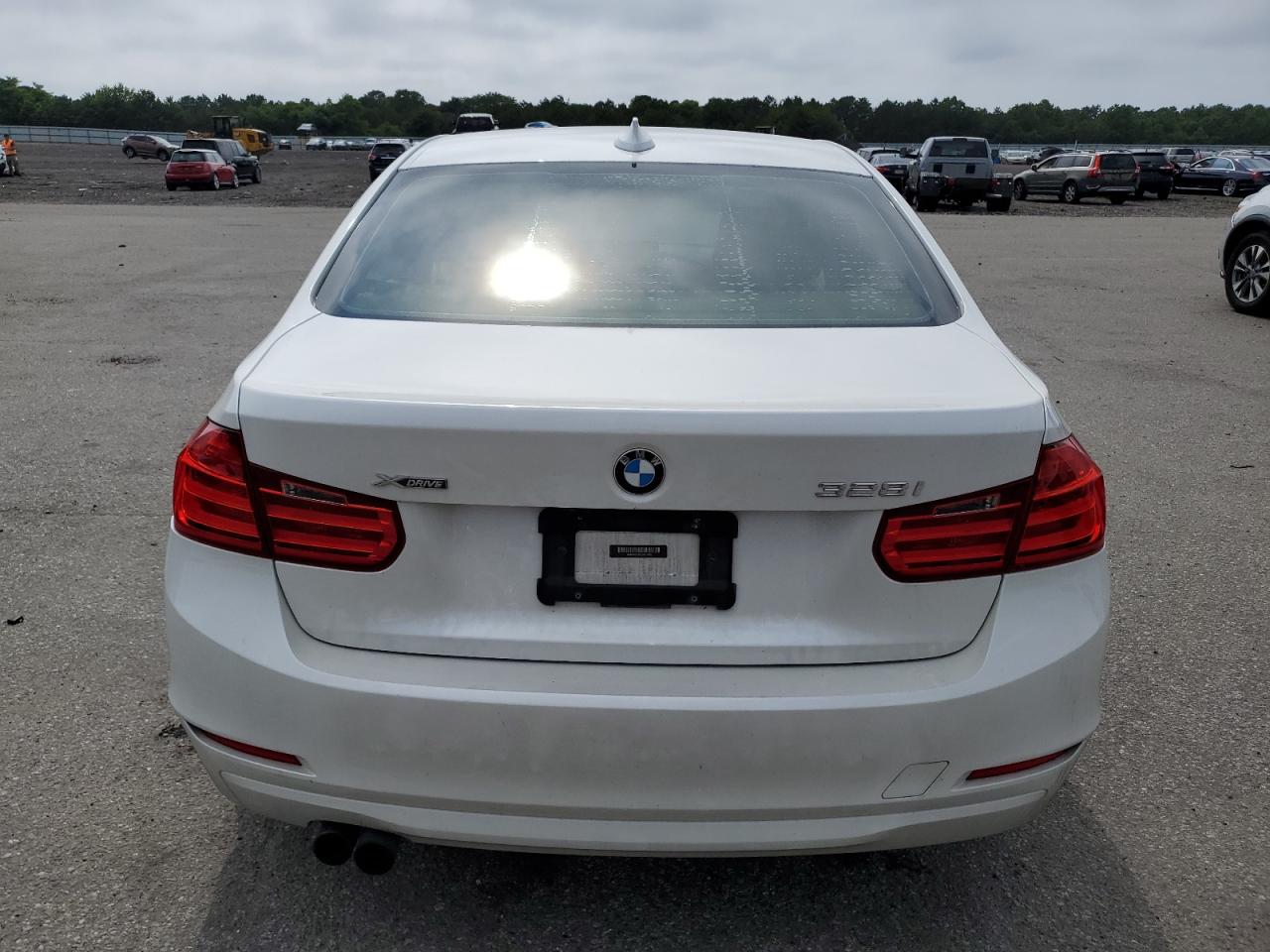 2014 BMW 328 Xi VIN: WBA3B3C56EJ978145 Lot: 60771504