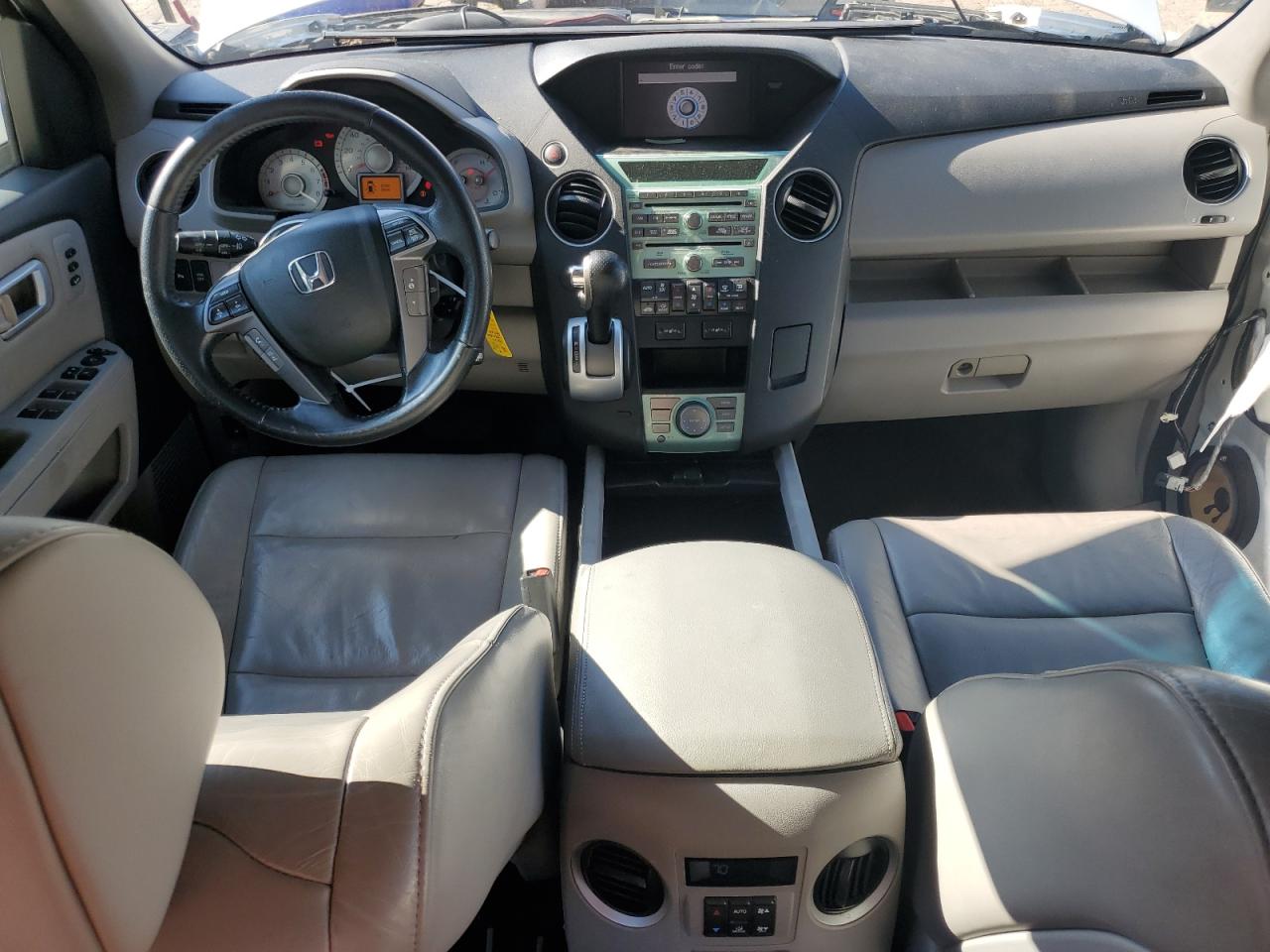 2011 Honda Pilot Touring VIN: 5FNYF3H99BB027210 Lot: 62992574