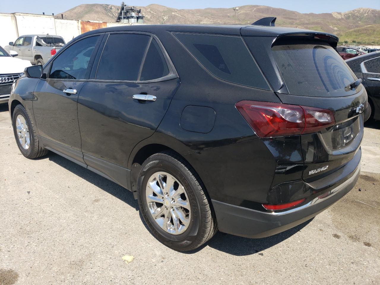 2GNAXHEV6J6274578 CHEVROLET EQUINOX 2018