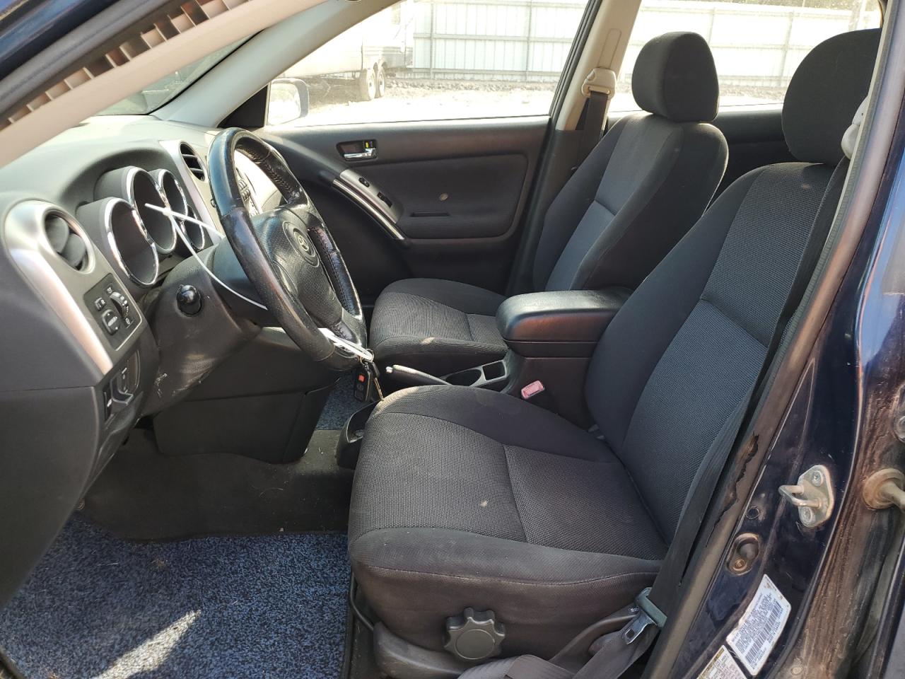 2004 Toyota Corolla Matrix Base VIN: 2T1LR38E74C295033 Lot: 60930354