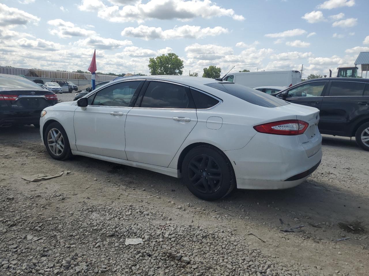 2014 Ford Fusion Se VIN: 3FA6P0HD1ER165999 Lot: 62325554