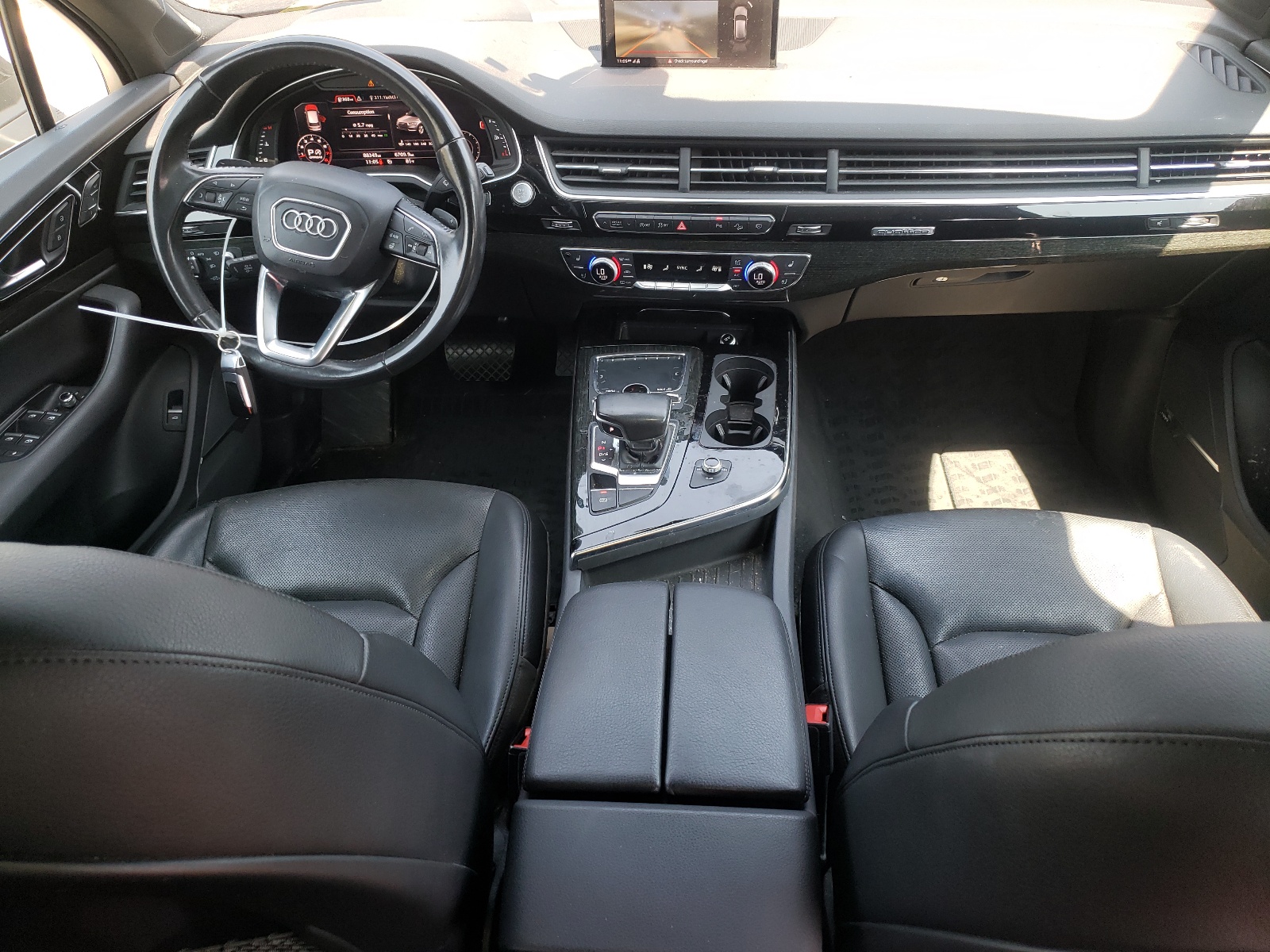 WA1VAAF73JD033009 2018 Audi Q7 Prestige