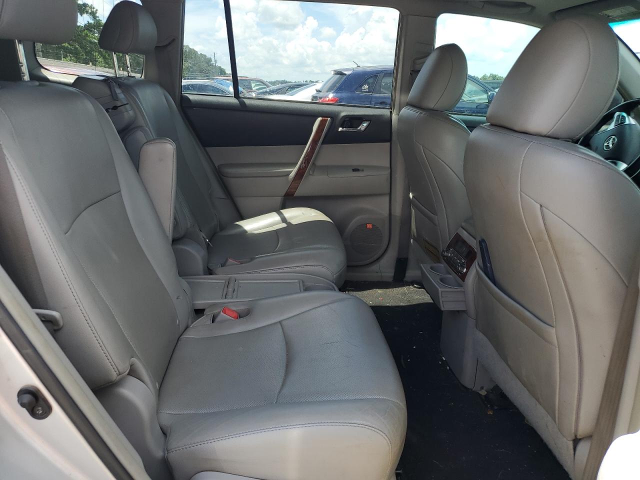 2012 Toyota Highlander Limited VIN: 5TDDK3EH1CS117986 Lot: 63094614