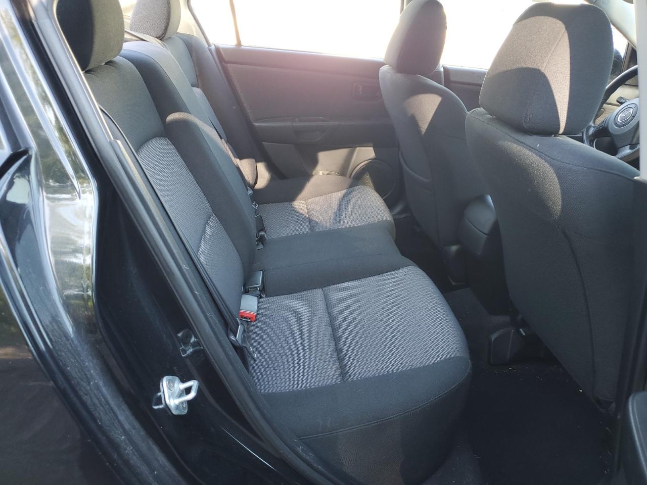 2007 Mazda 3 I VIN: JM1BK32F271696614 Lot: 62183574