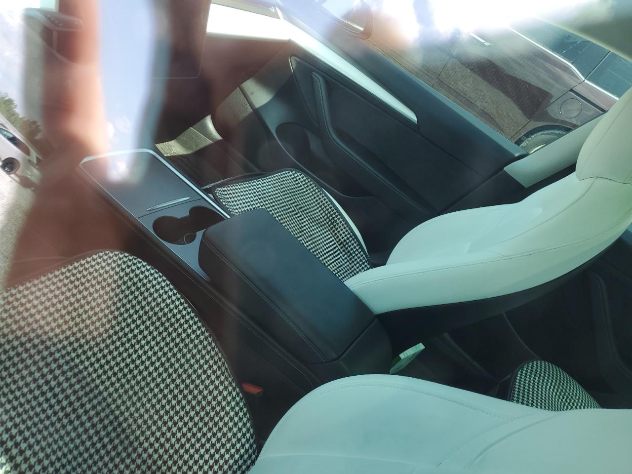 2022 Tesla Model 3 VIN: 5YJ3E1EC6NF179743 Lot: 61900784