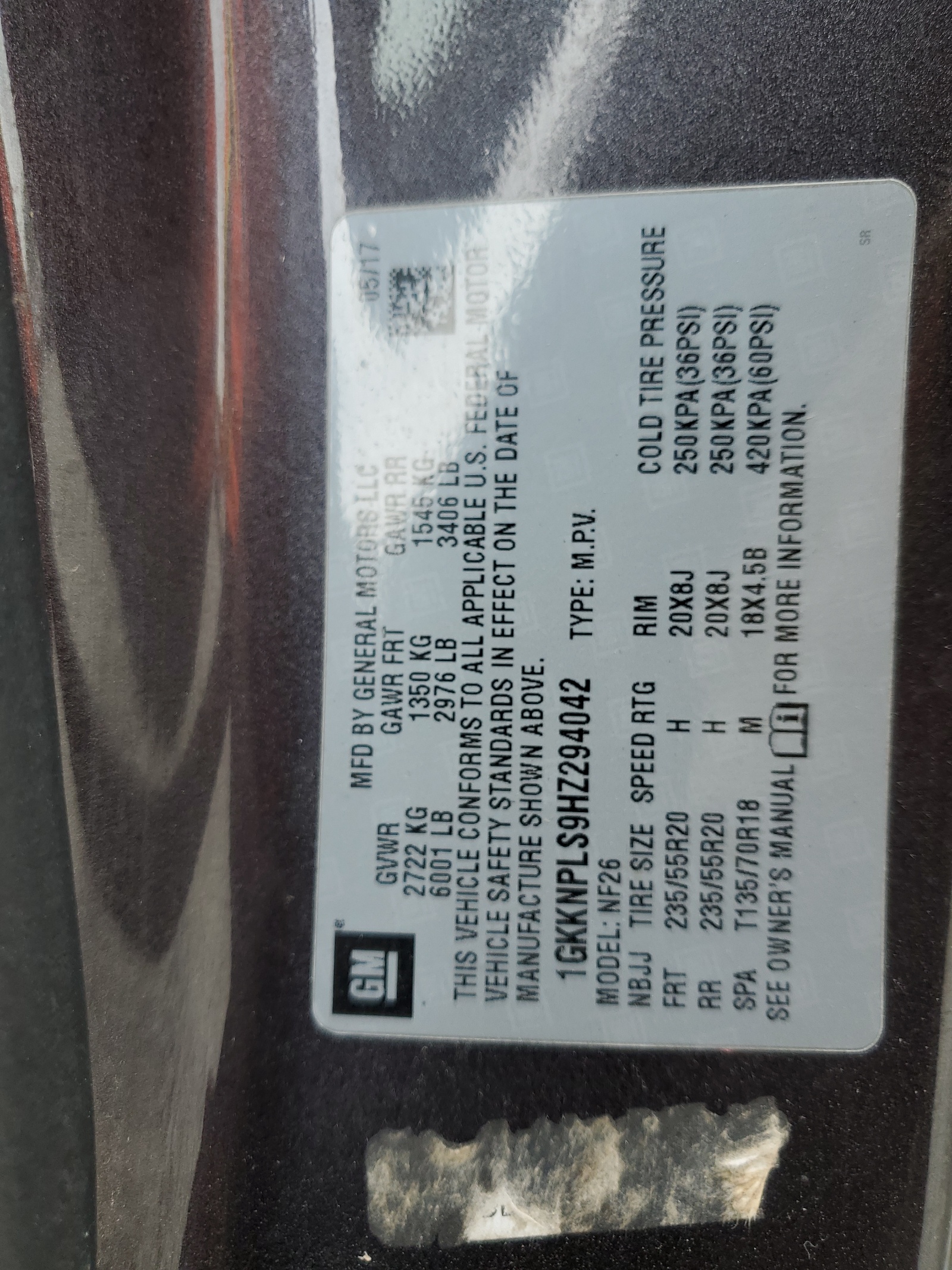 1GKKNPLS9HZ294042 2017 GMC Acadia Denali