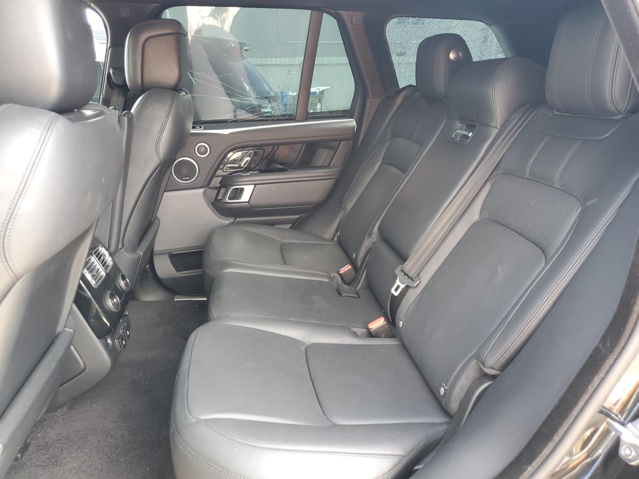 2020 Land Rover Range Rover Hse VIN: SALGS2RU2LA409215 Lot: 63706064