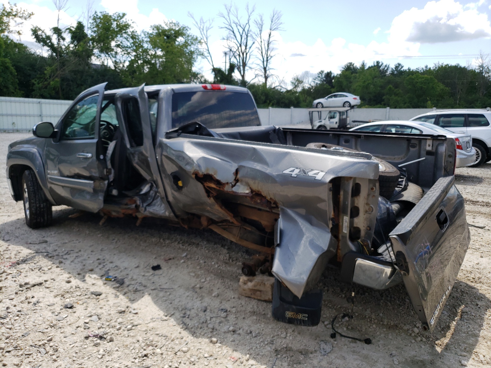 2013 GMC Sierra K1500 Sle vin: 1GTR2VE75DZ262716