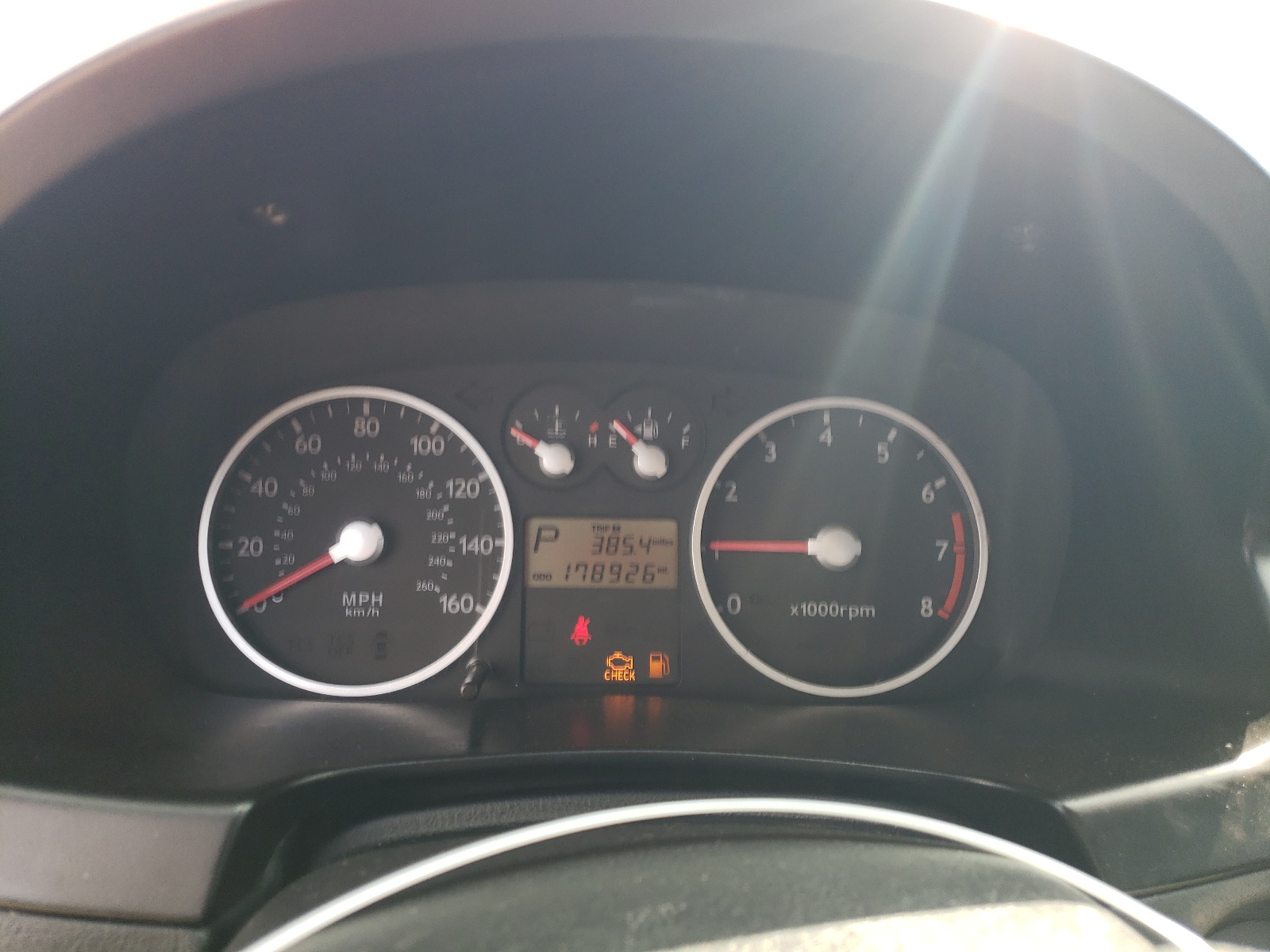 KMHHM65D93U099044 2003 Hyundai Tiburon