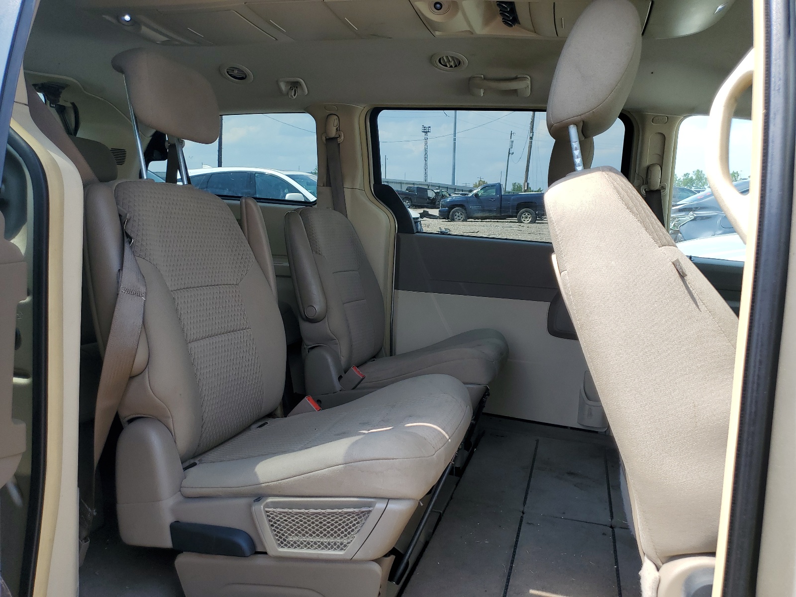 2A8HR54P68R611027 2008 Chrysler Town & Country Touring