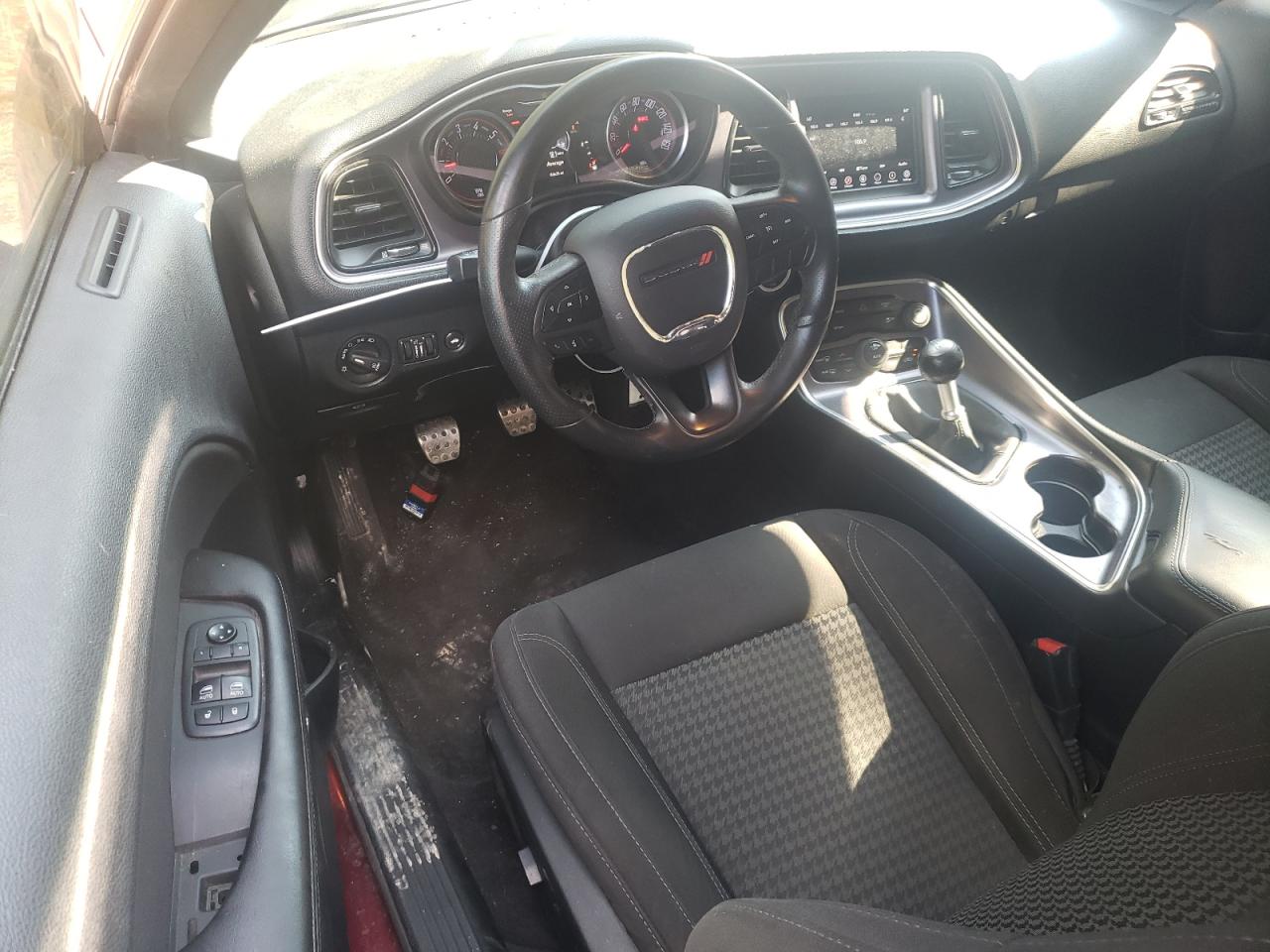 2018 Dodge Challenger R/T VIN: 2C3CDZBT4JH219221 Lot: 61831894