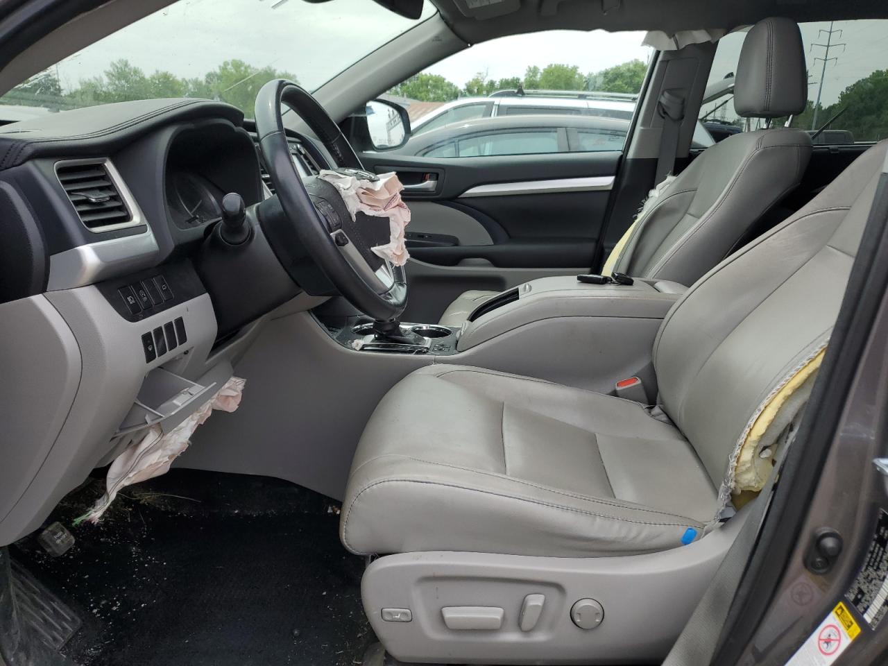 2017 Toyota Highlander Se VIN: 5TDJZRFH2HS375036 Lot: 62283854