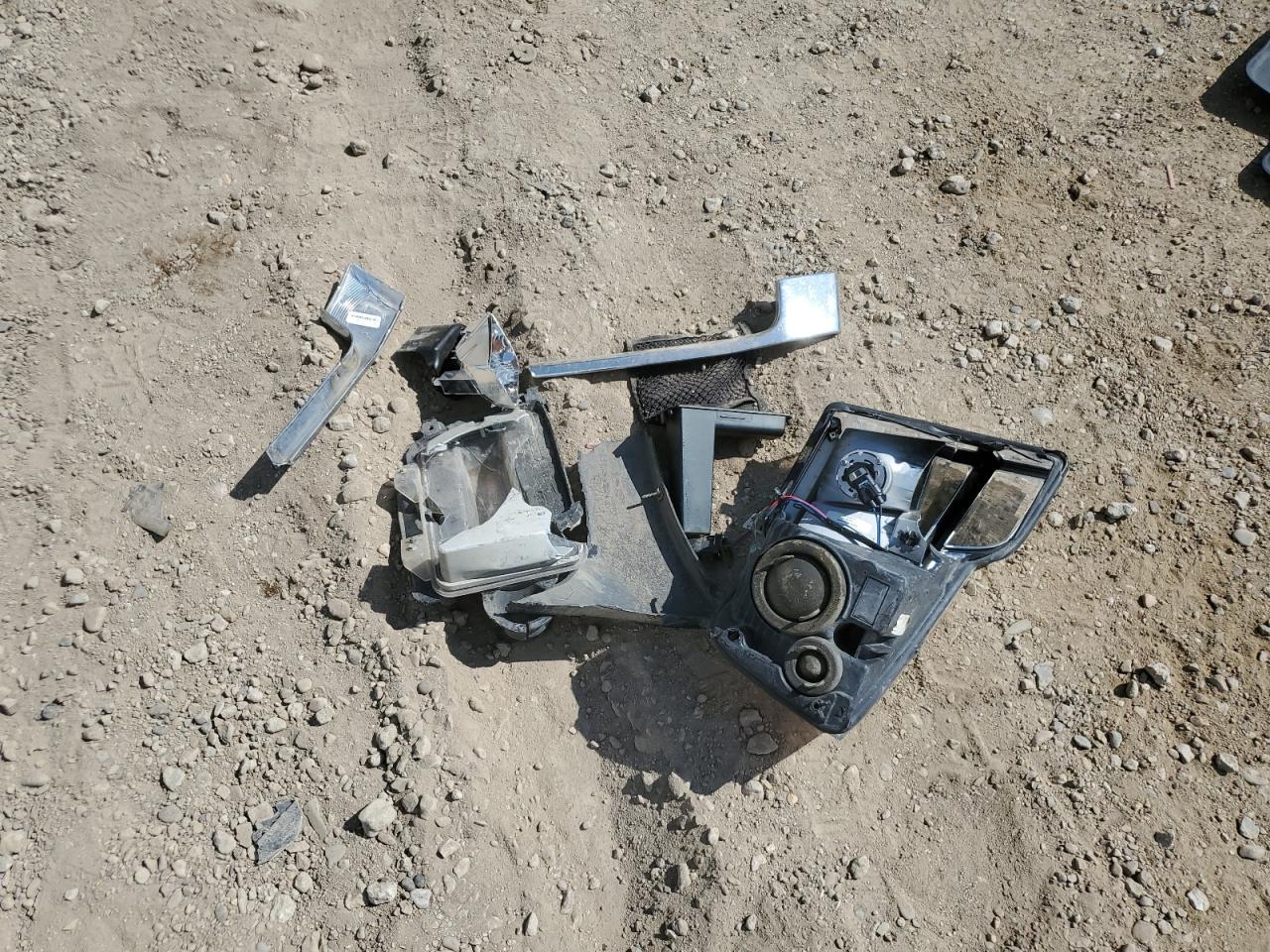 2016 Ford Expedition Xlt VIN: 1FMJU1JT1GEF15718 Lot: 63370524