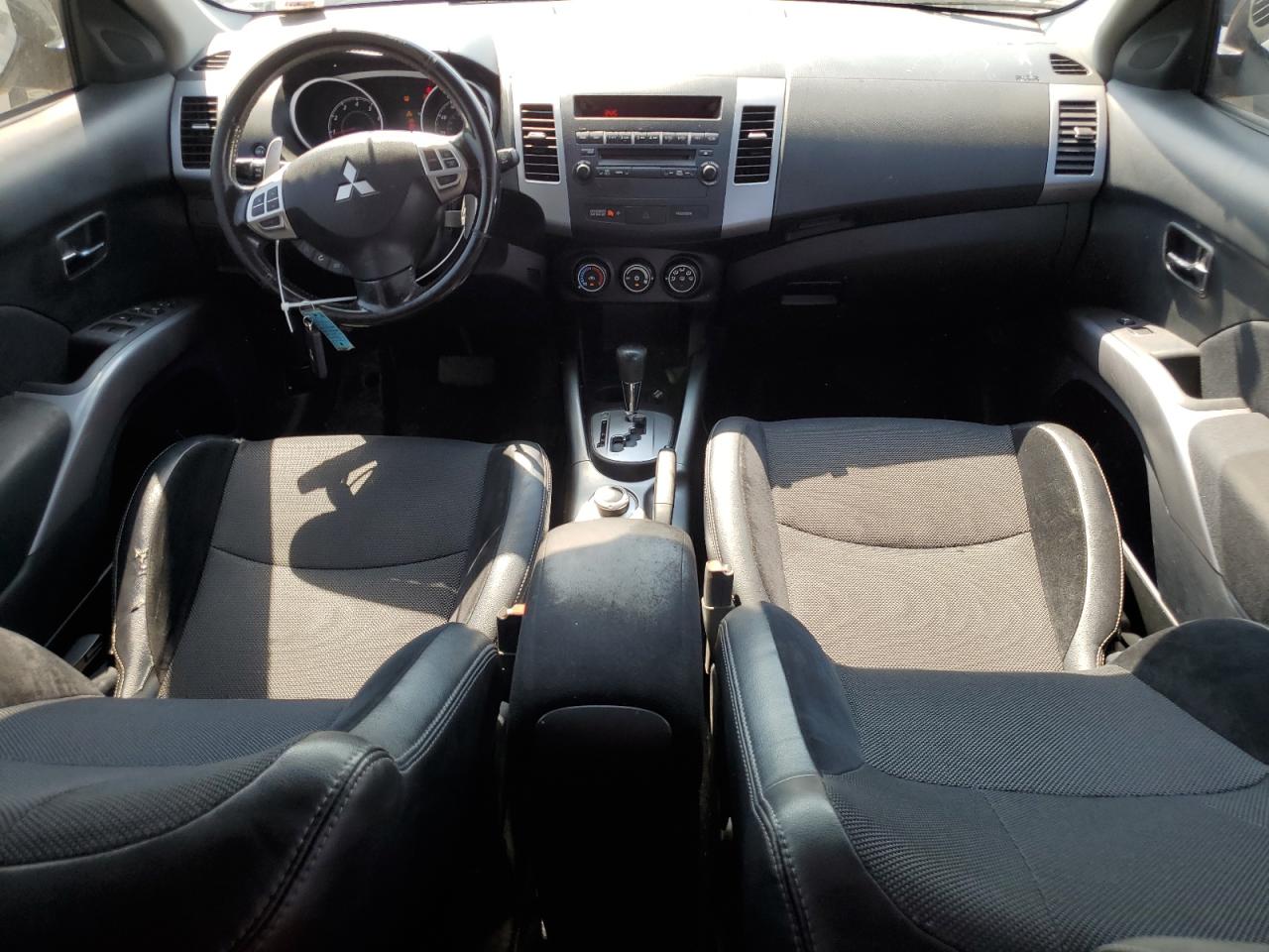 JA4JT3AWXBU039538 2011 Mitsubishi Outlander Se