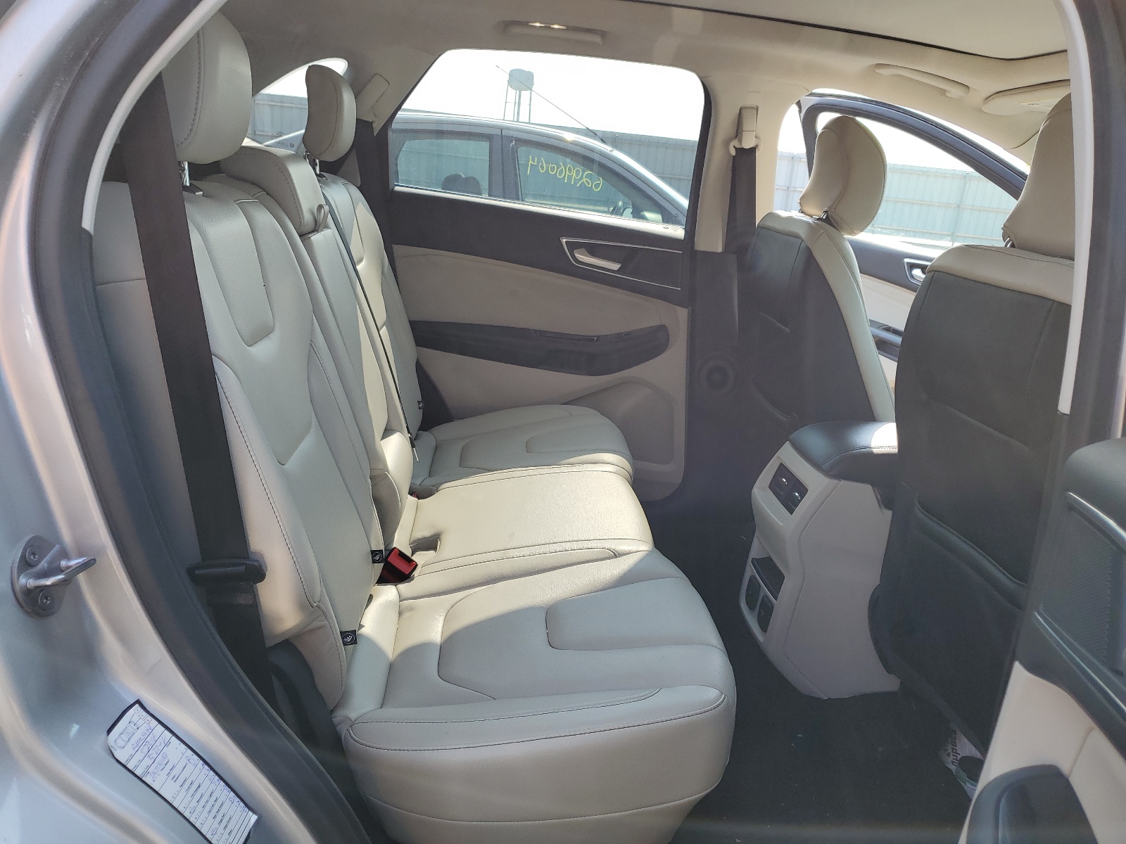 2FMPK4K99JBC16338 2018 Ford Edge Titanium