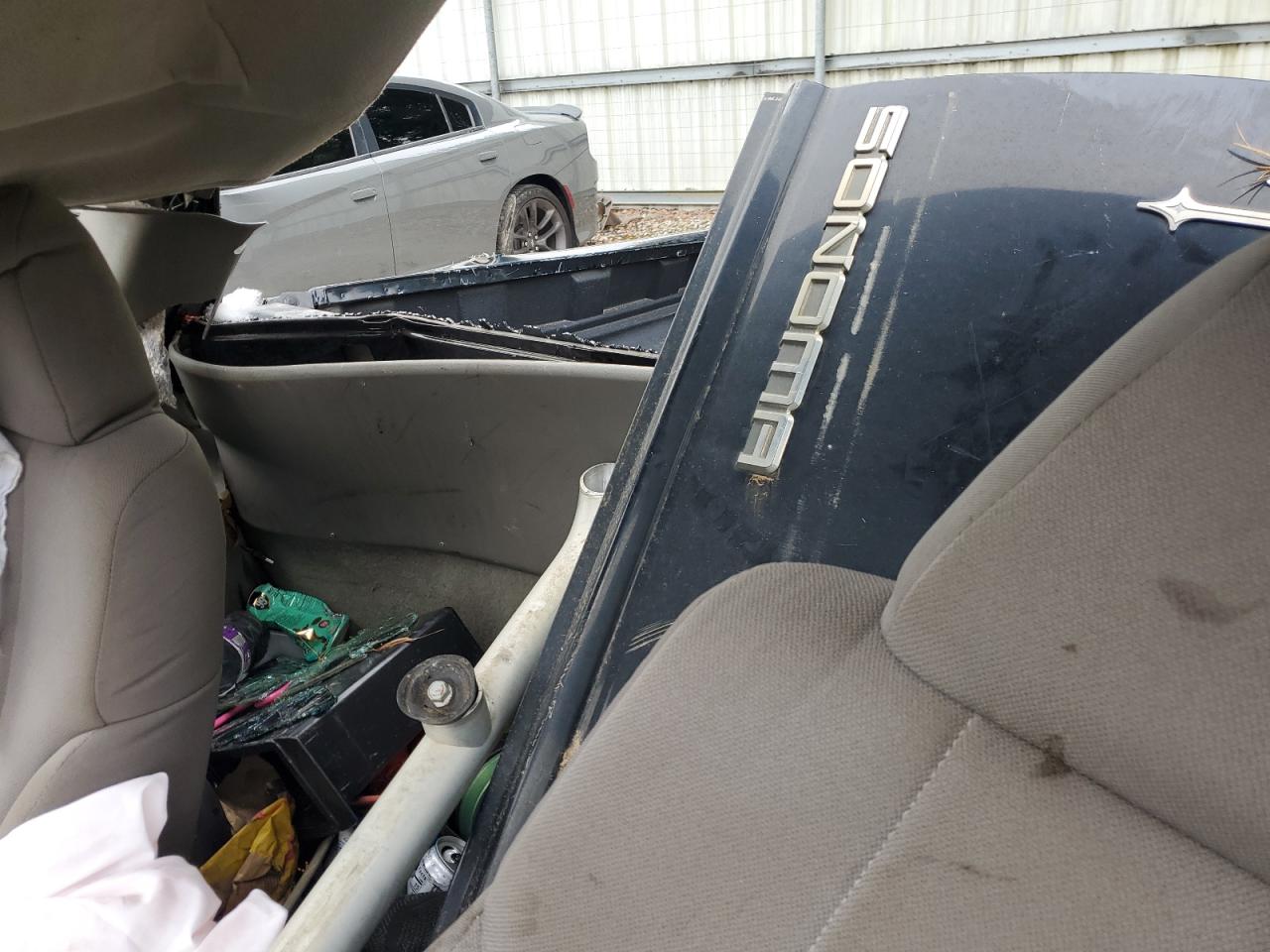 2003 GMC Sonoma - Image 10