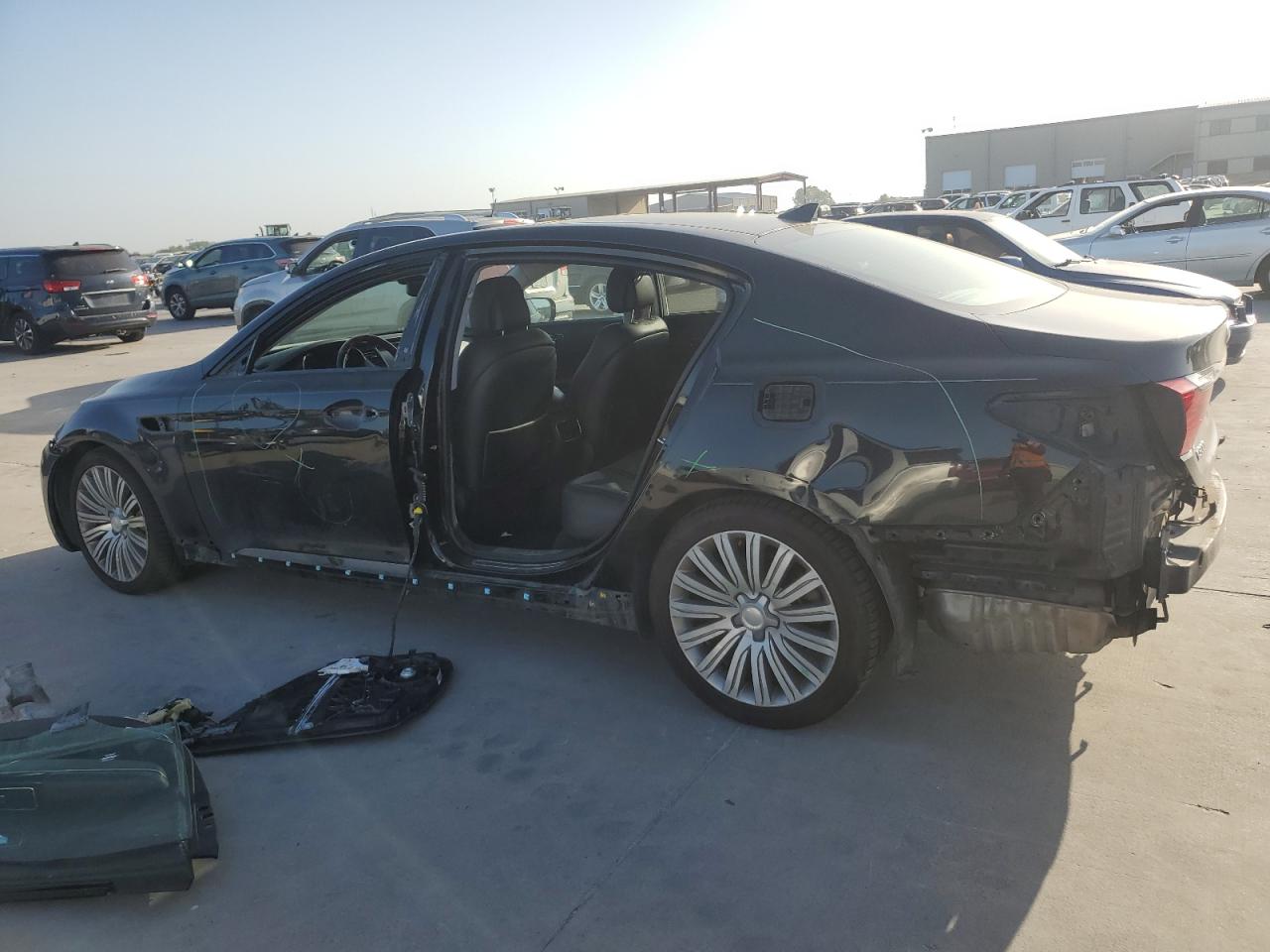 2015 Kia K900 VIN: KNALU4D43F6024043 Lot: 61609314