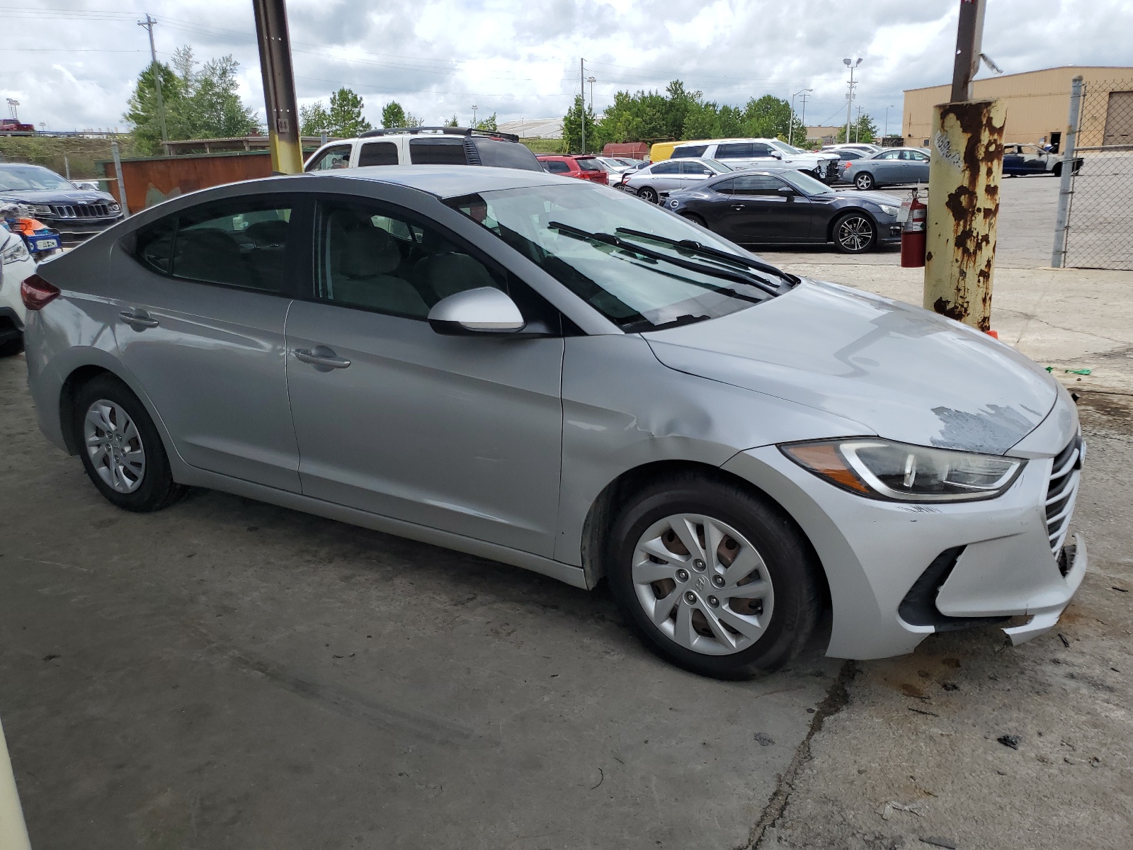 2017 Hyundai Elantra Se vin: 5NPD74LFXHH112663