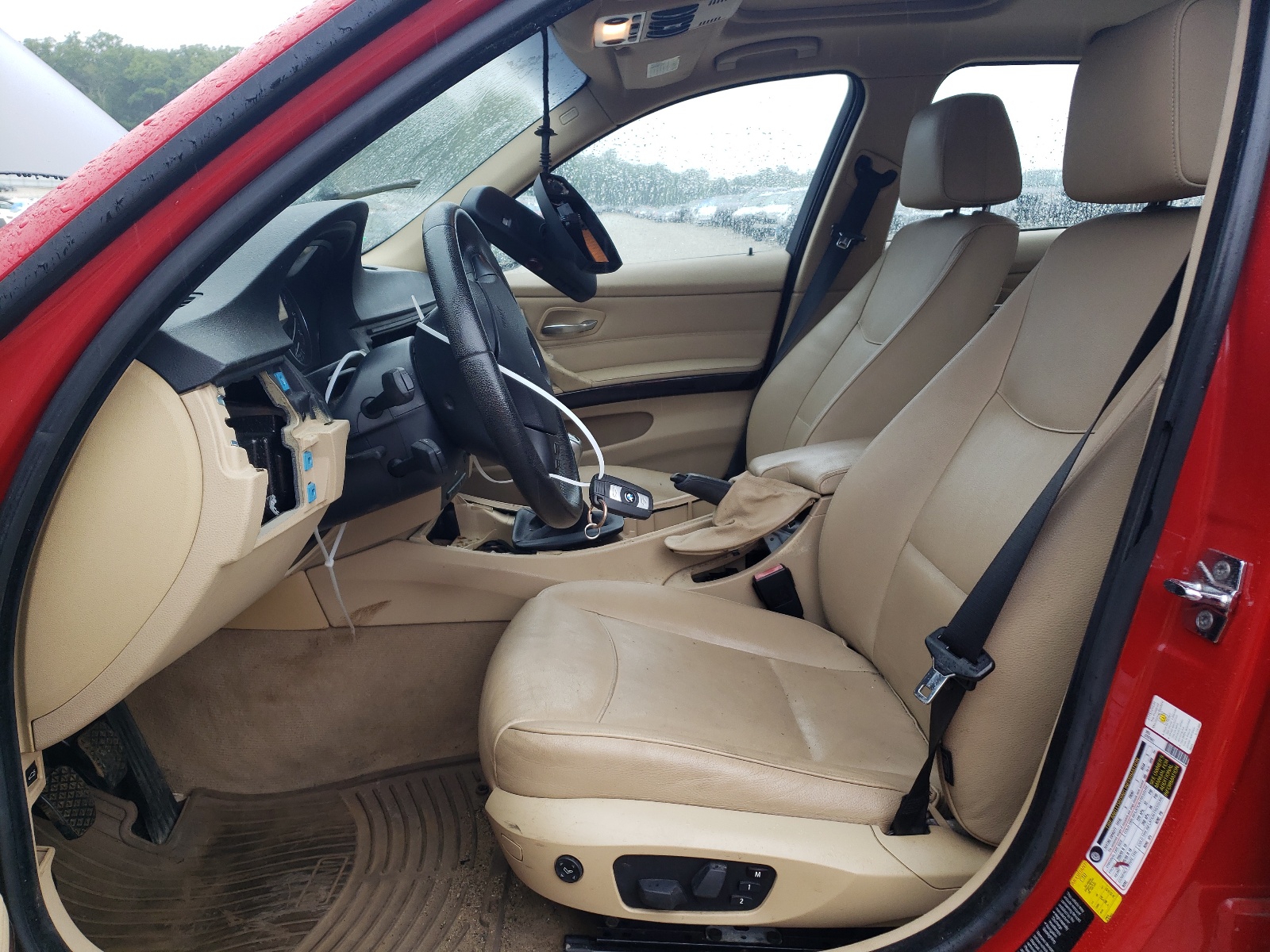 WBAVC93548KZ73341 2008 BMW 328 Xi