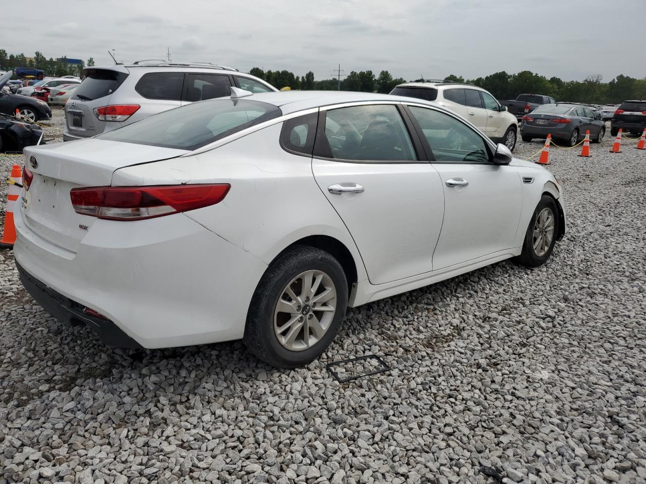 2016 Kia Optima Lx VIN: 5XXGT4L3XGG028349 Lot: 63334624