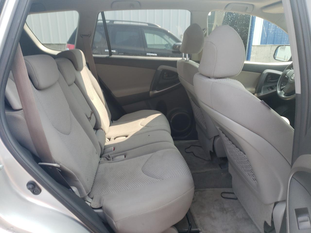 2007 Toyota Rav4 Limited VIN: JTMBD31V076050039 Lot: 64055404