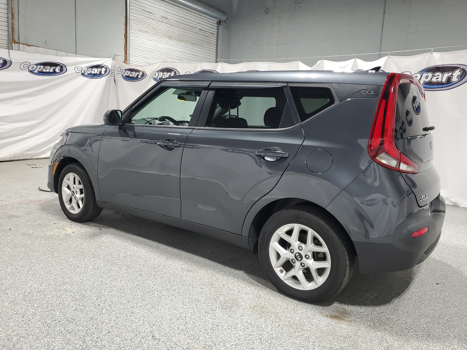 2020 Kia Soul Lx vin: KNDJ23AU1L7733431