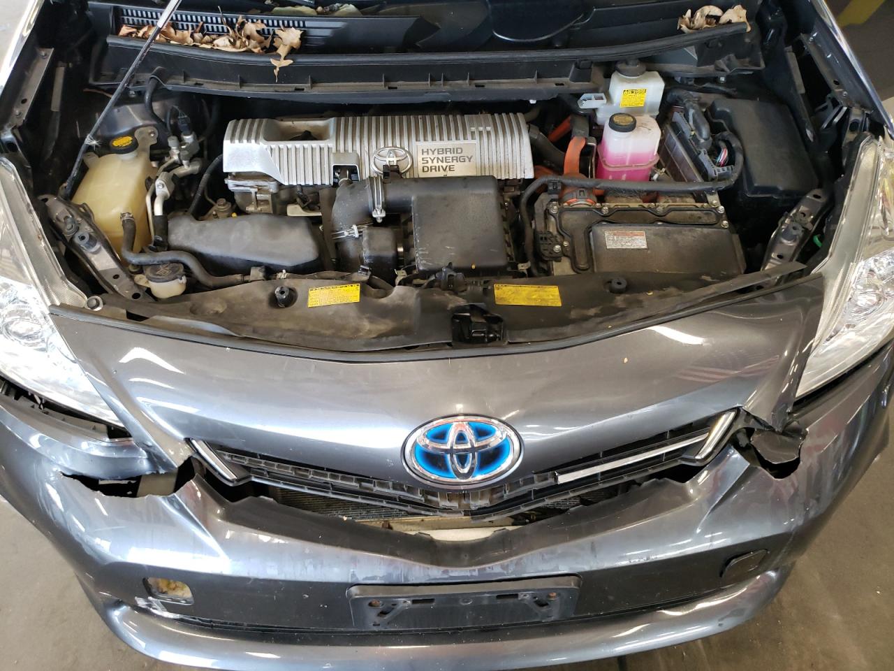 JTDZN3EU3E3317783 2014 Toyota Prius V