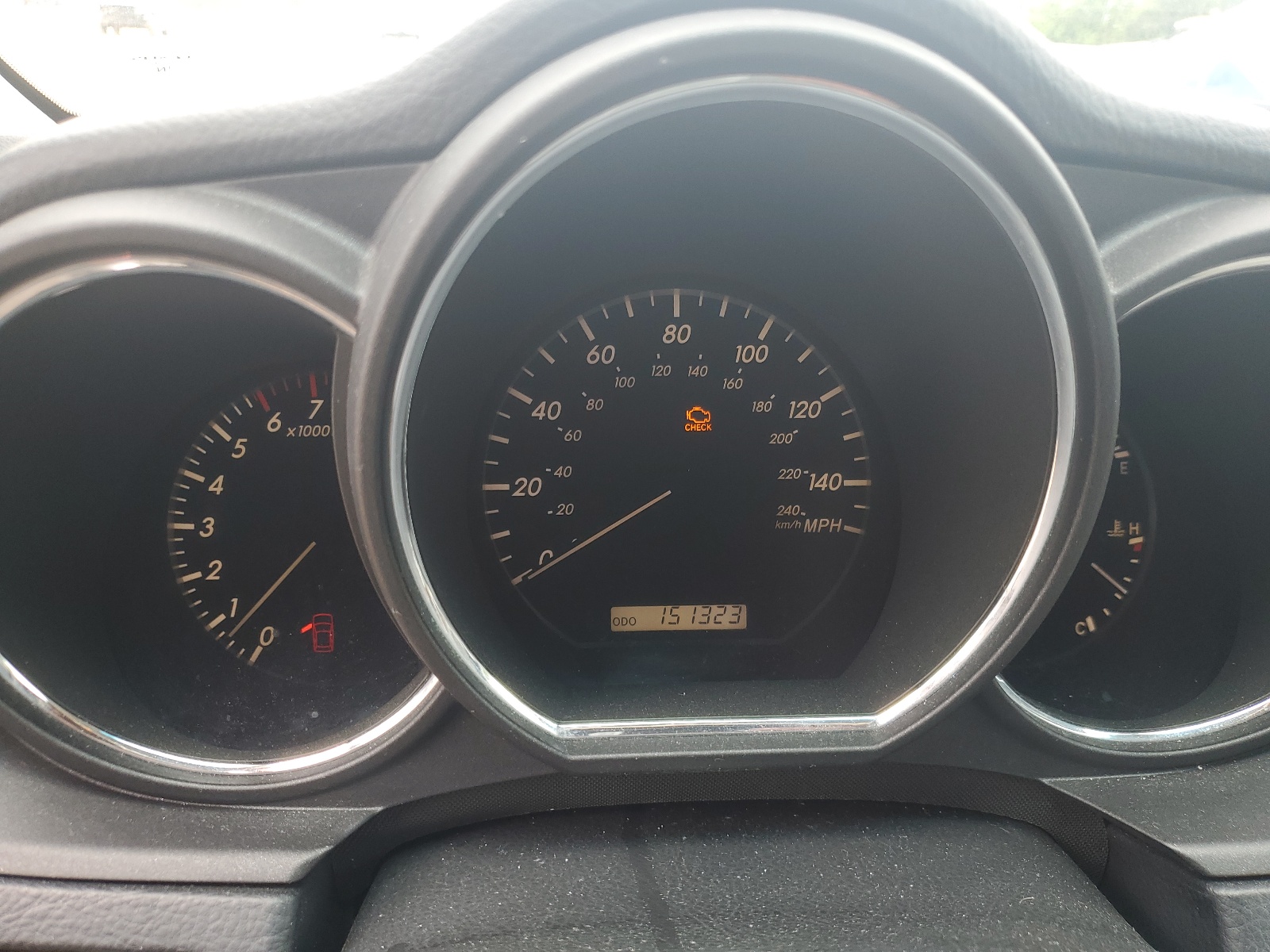 2T2GA31U25C039082 2005 Lexus Rx 330