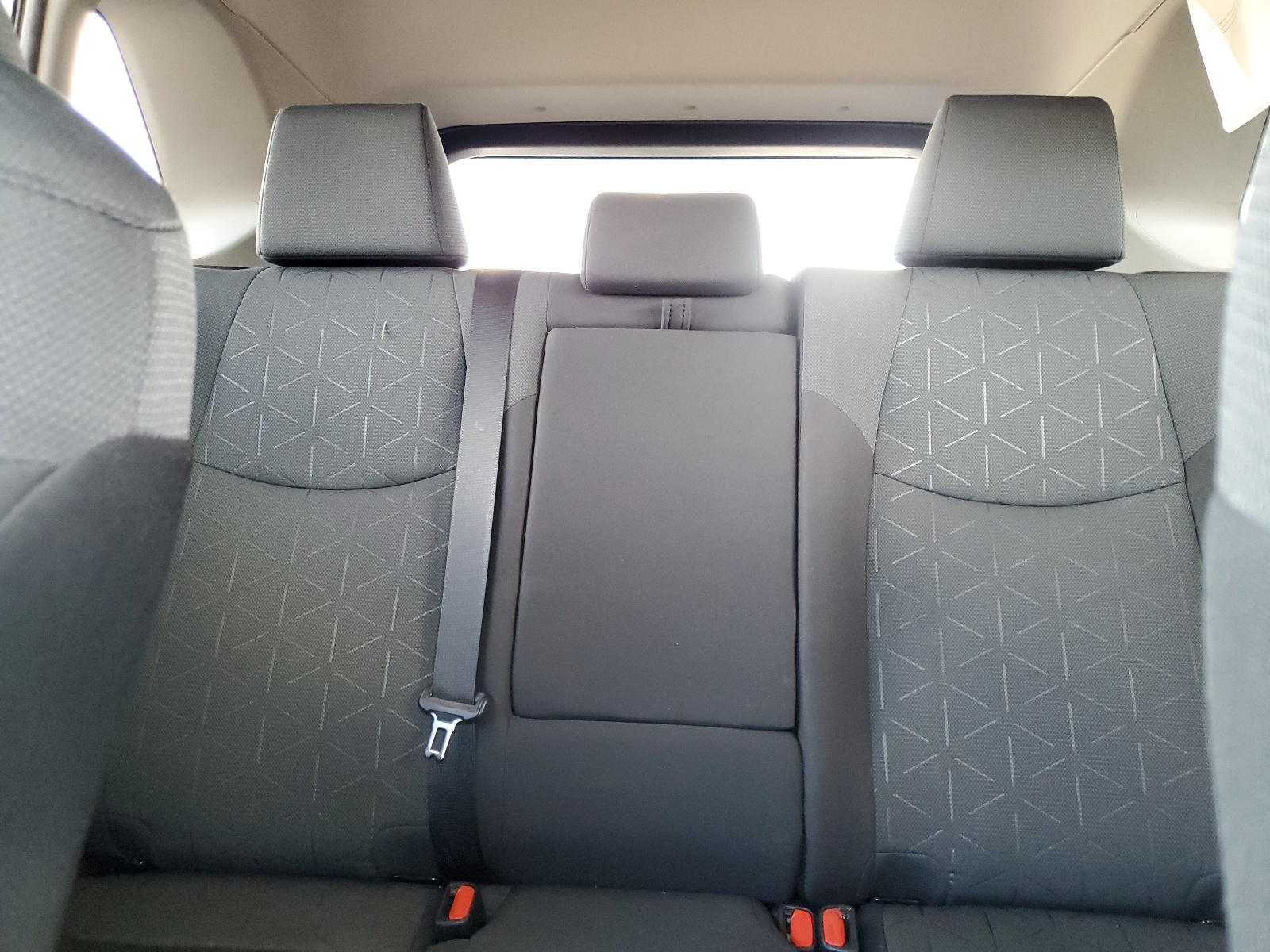 2T3P1RFV6NC281115 2022 Toyota Rav4 Xle