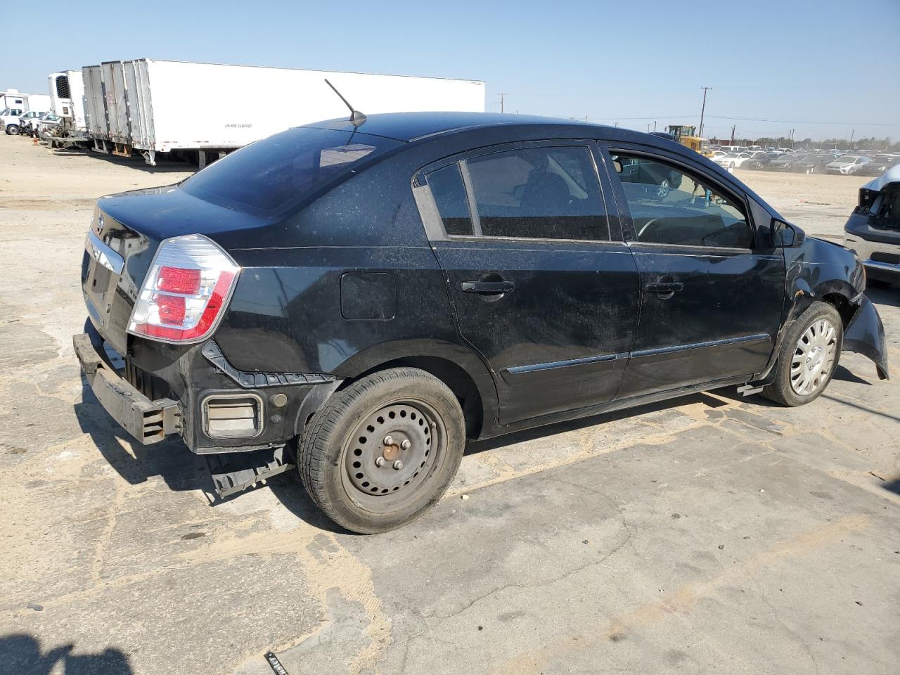 2010 Nissan Sentra - Image 3