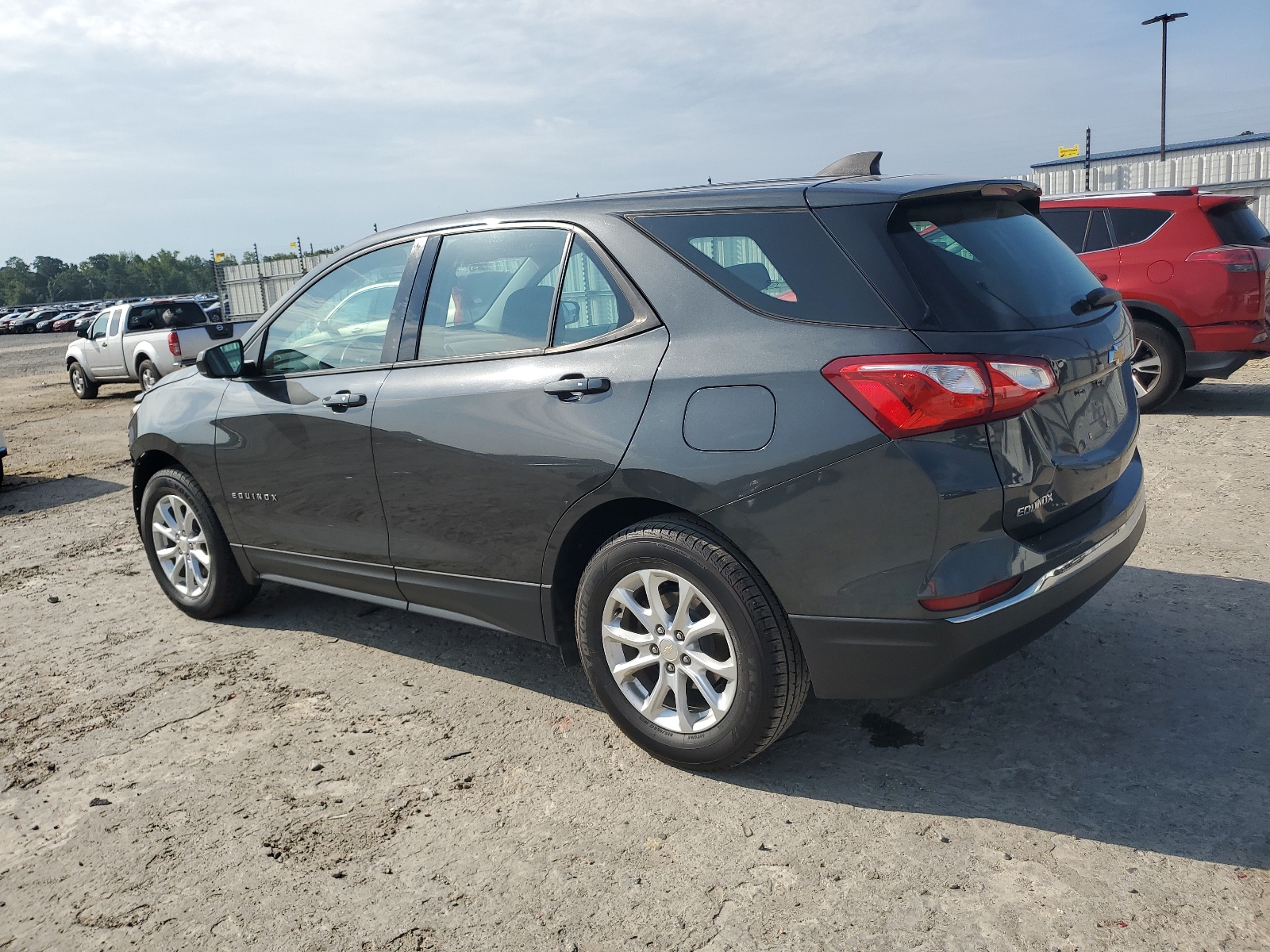 2GNAXHEV6J6112935 2018 Chevrolet Equinox Ls