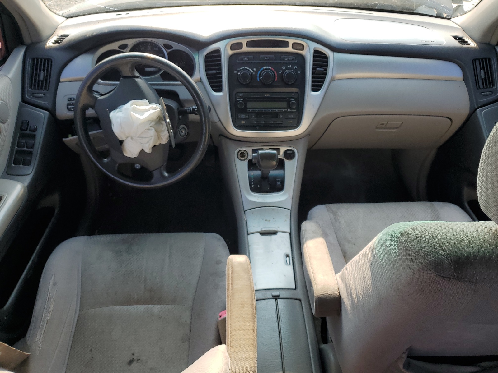 JTEEP21A040028564 2004 Toyota Highlander