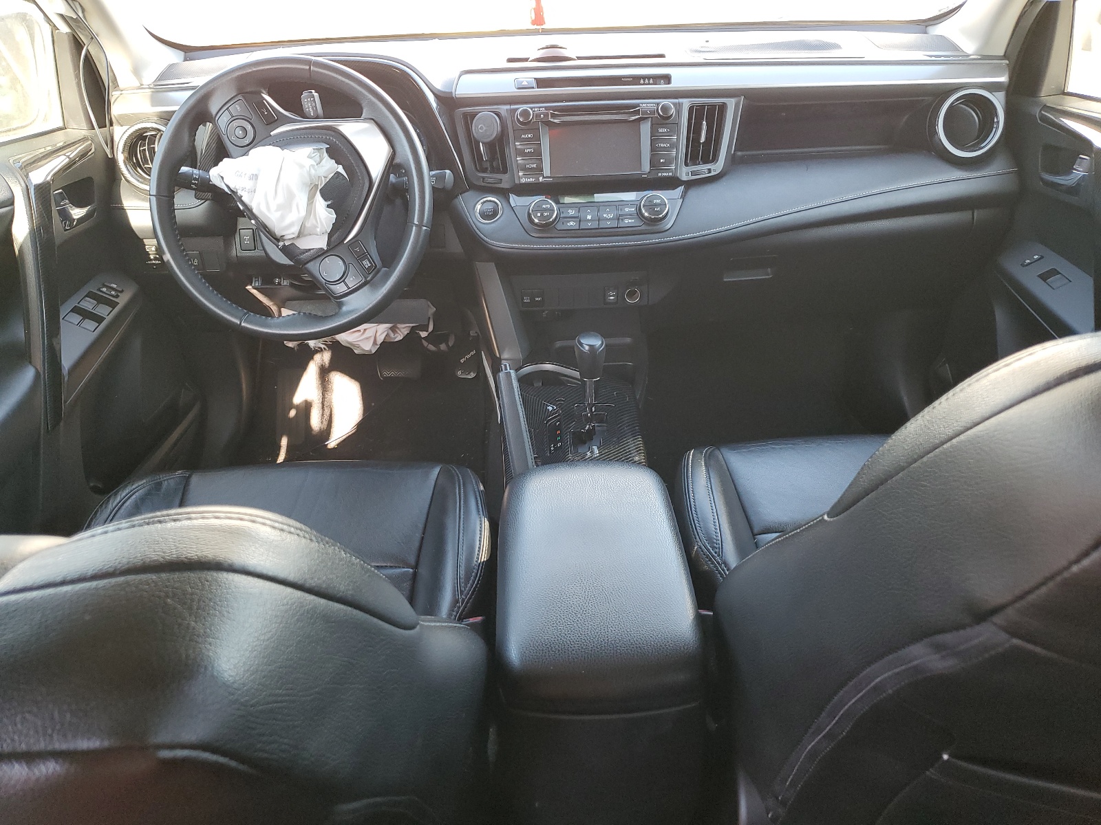 2T3RFREV4HW679227 2017 Toyota Rav4 Xle