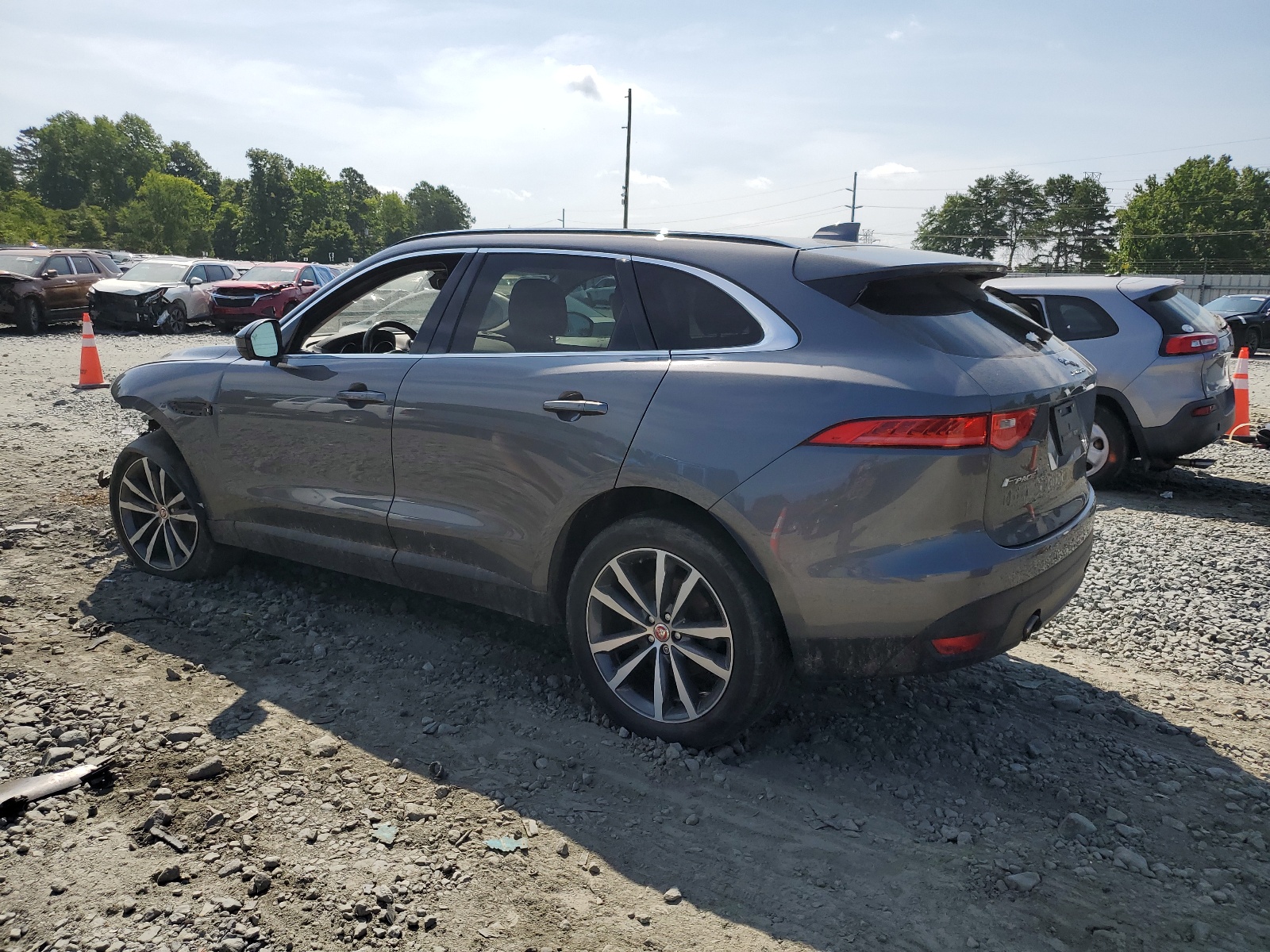 SADCK2GX4KA360444 2019 Jaguar F-Pace Prestige