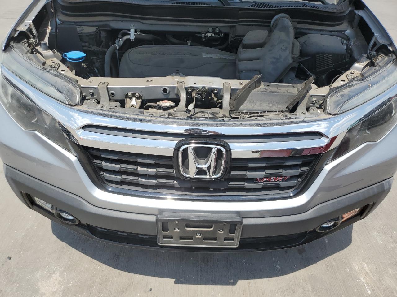 2018 Honda Ridgeline Sport VIN: 5FPYK2F1XJB002809 Lot: 60750924