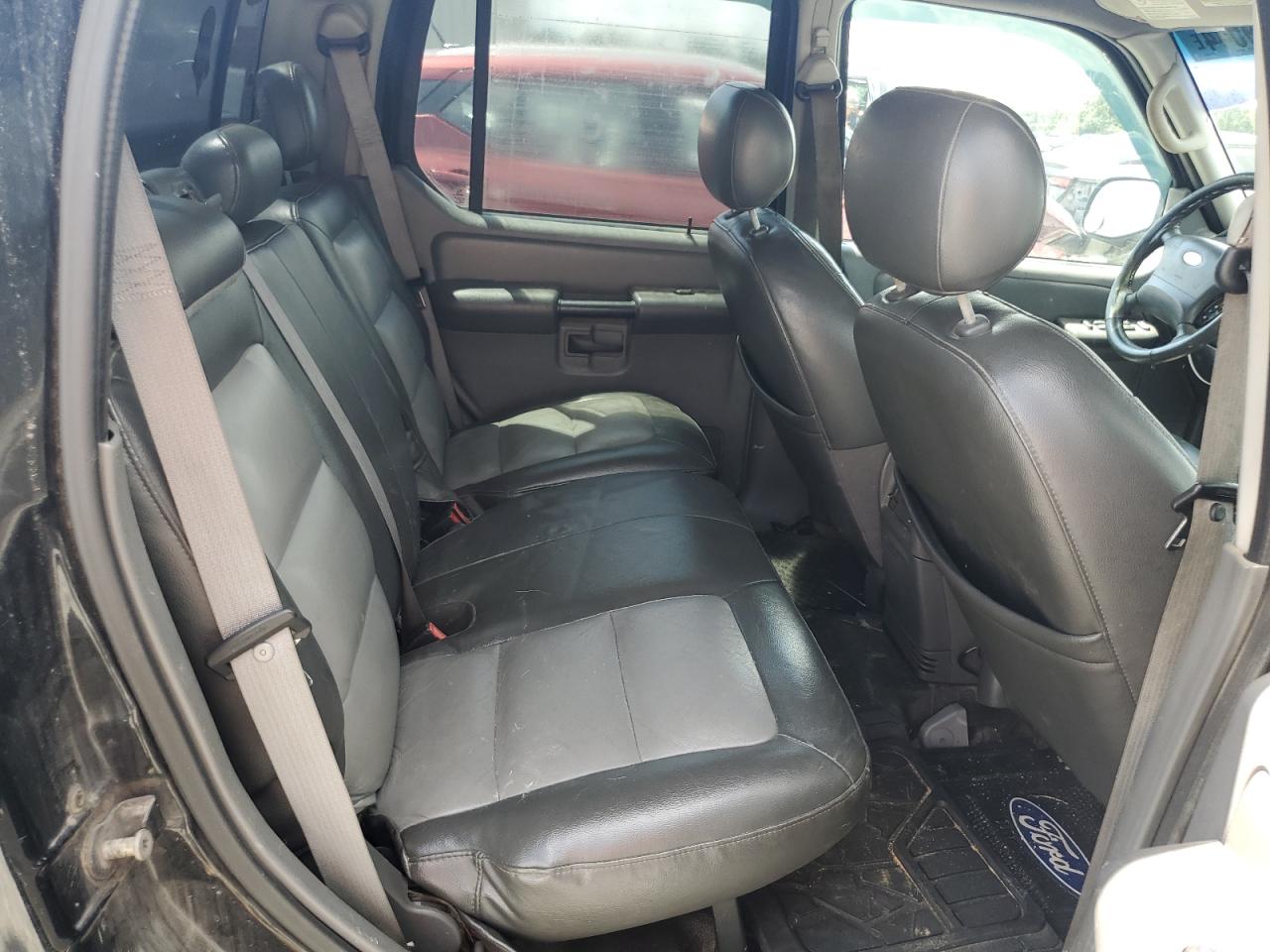 2004 Ford Explorer Sport Trac VIN: 1FMZU67K84UB75127 Lot: 64779544